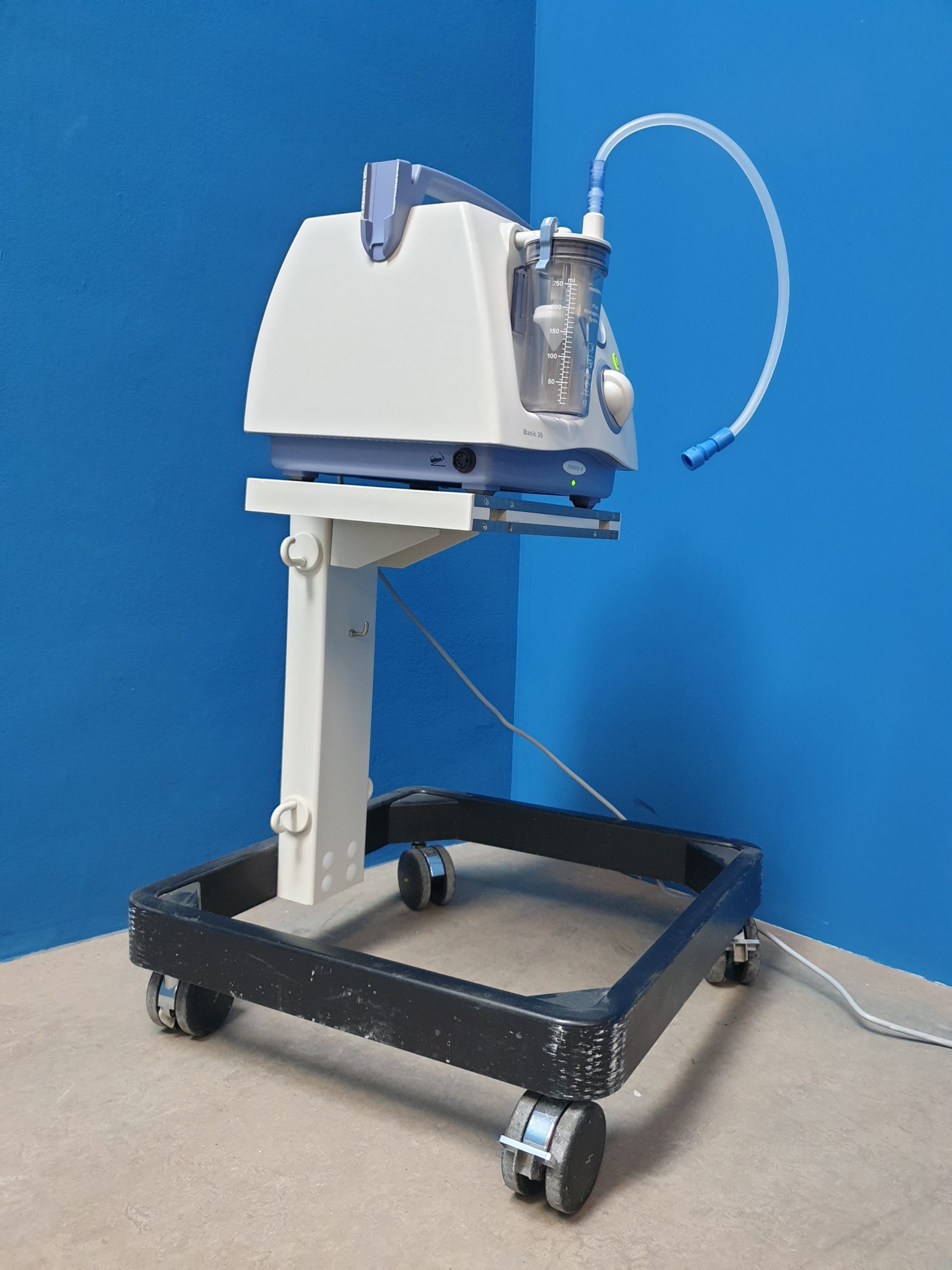 Medela Basic 30 200.5406 Absauger Fahrbar — image 1 of 3