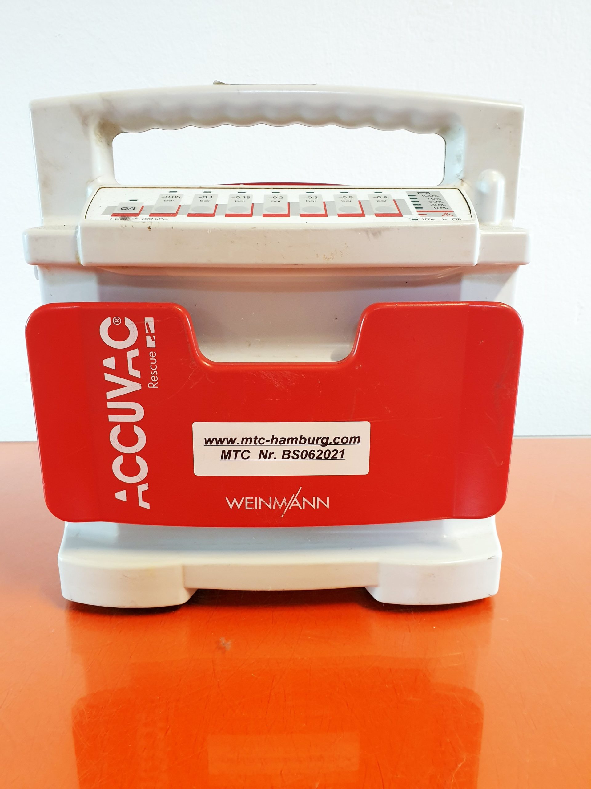 Accuvac Rescue Absaugpumpe – Absaugung — image 1 of 2
