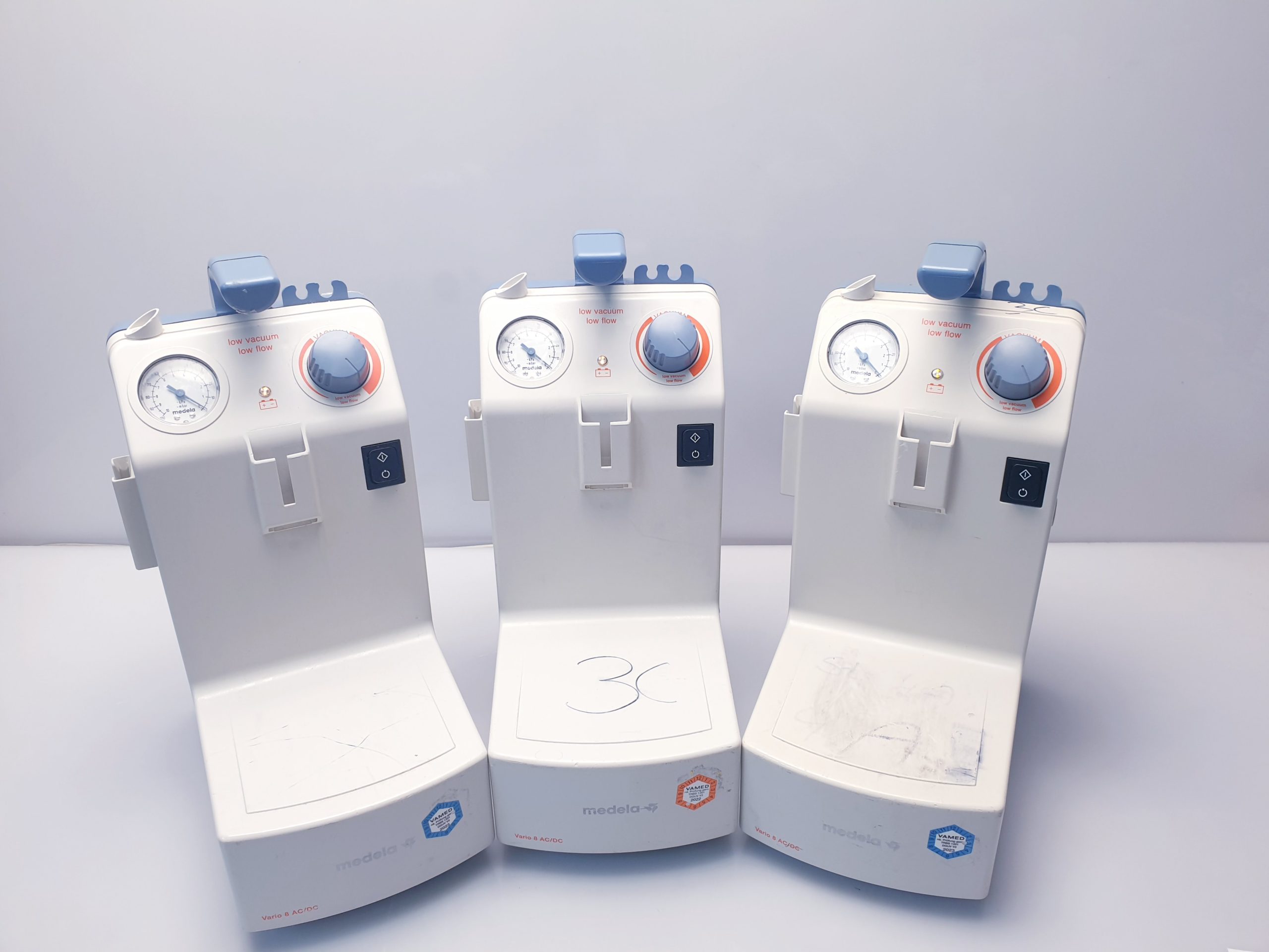 Medela Vario 8 Suction Pump Absauggerät Absaugpumpe Sekretsauger Medela Typ 600.2631 thumbnail 3