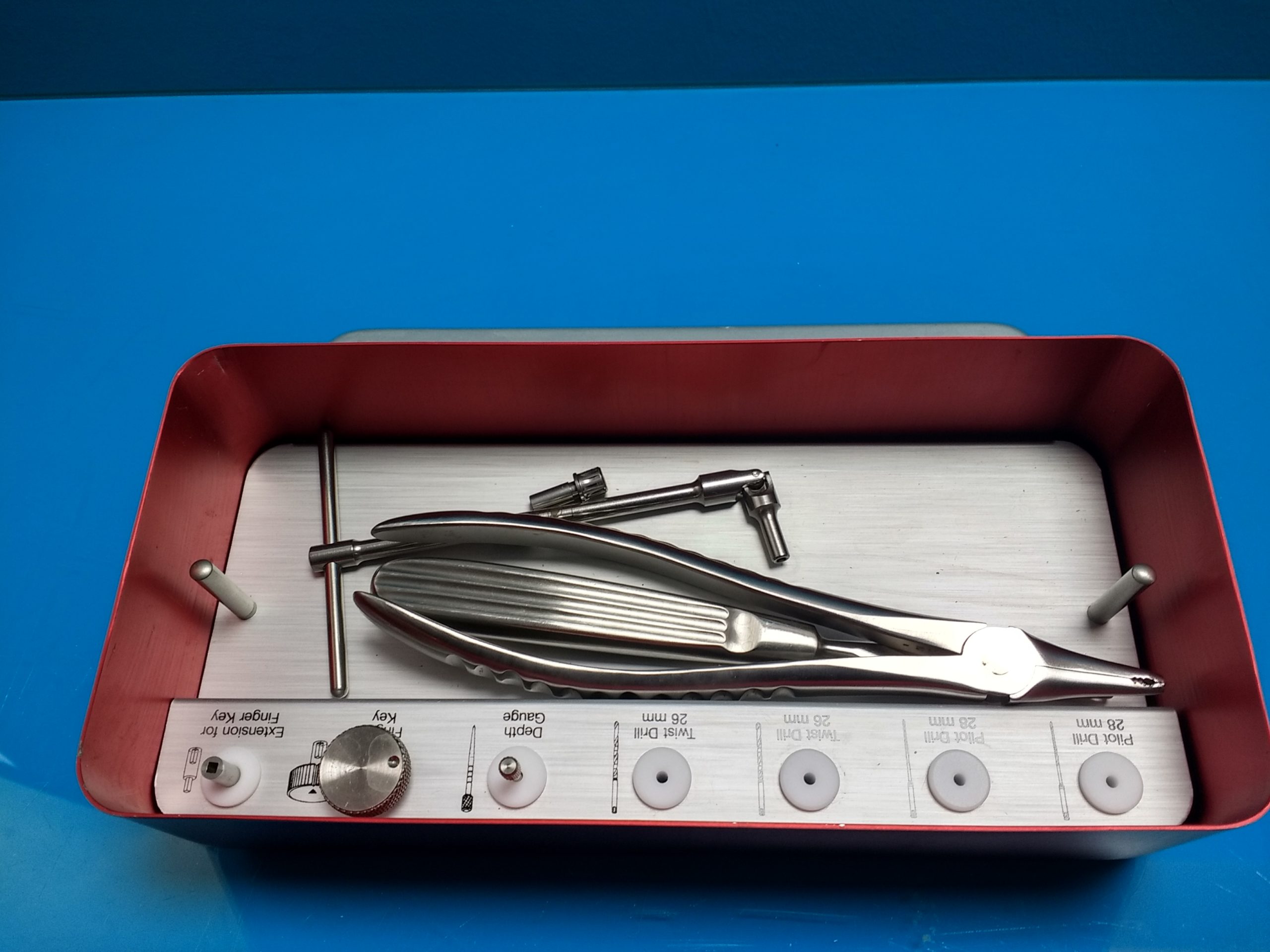 BICORTICAL Screw Implant oraltronics Surgical Tray Burs and Instruments — image 1 of 8