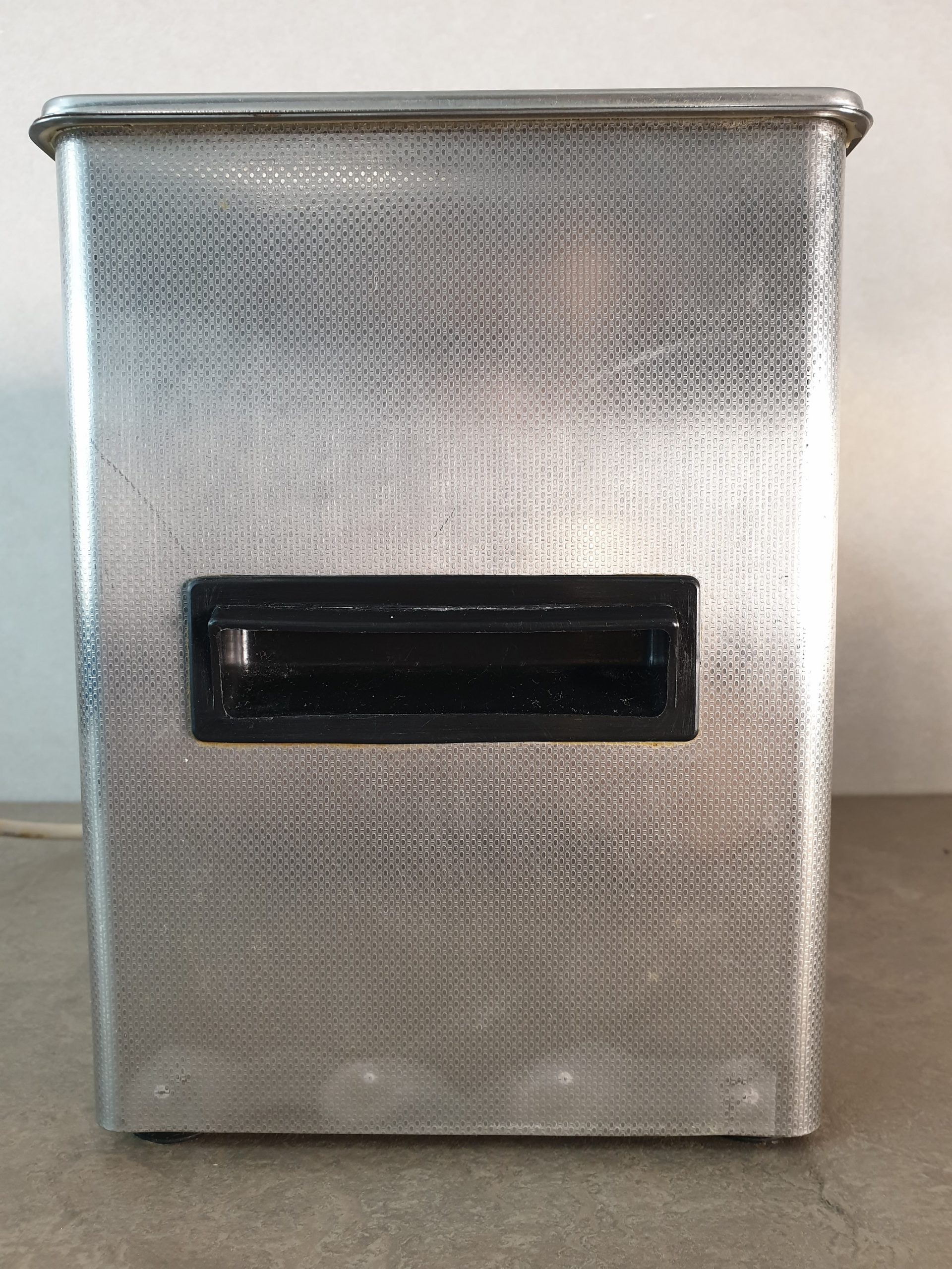EMAG Emmi 40 Ultraschall-Reinigungsgerät – Ultraschallreiniger — image 1 of 5