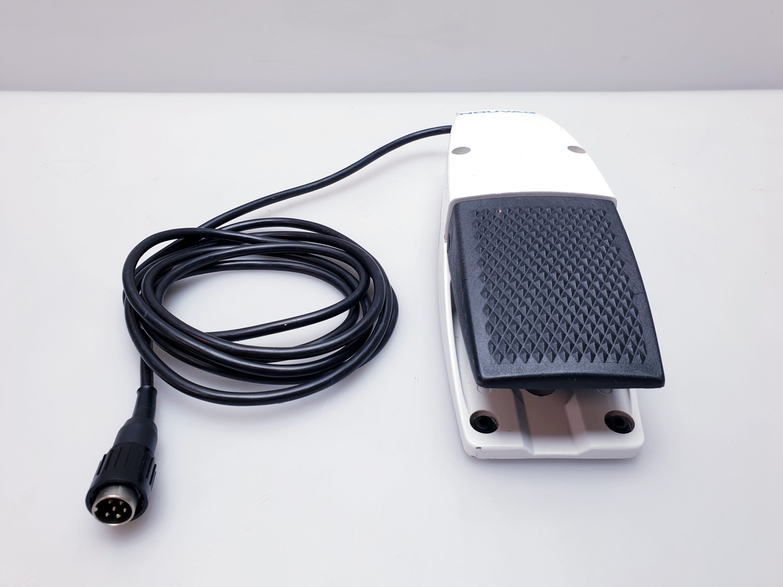 Nouvag TC Motor 3000 mit Fußpedal + Handstück thumbnail 25