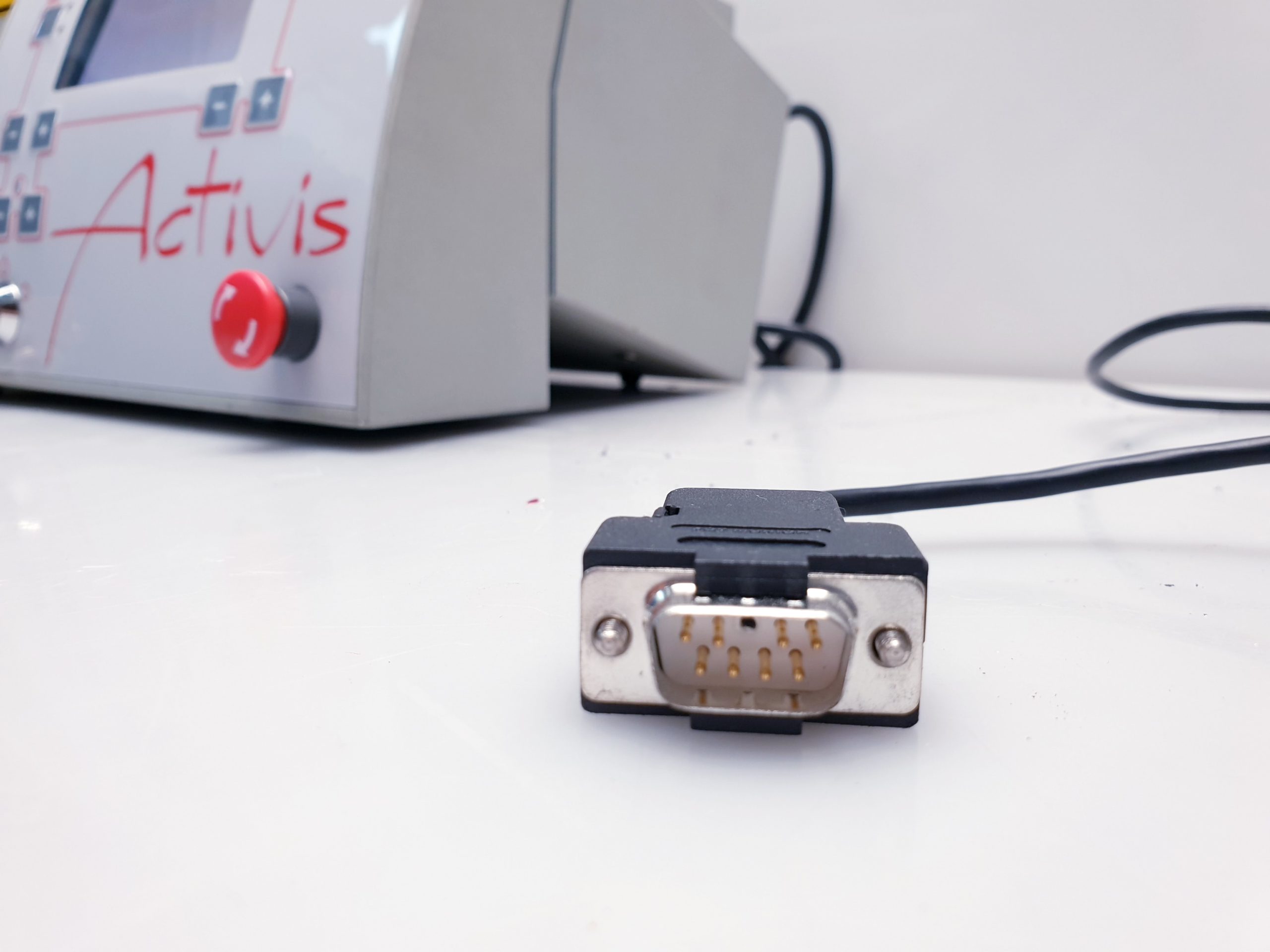 Quantel Medical Activis 689nm PDT-Diodenlaser mit Zubehör thumbnail 13