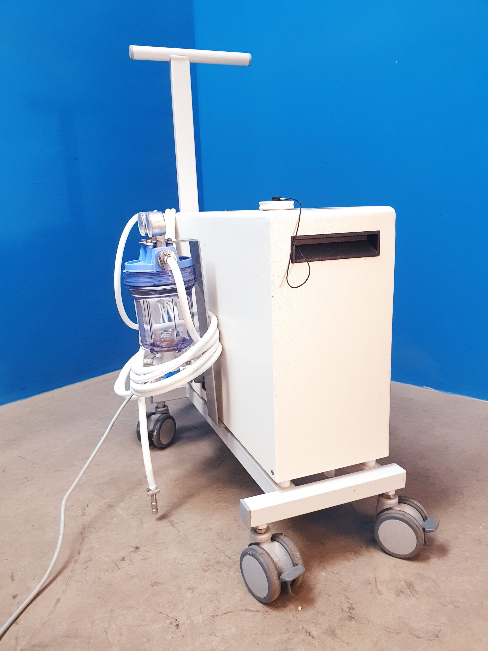 Fresenius AquaUno Osmose / Umkehrosmose mit Vorfilter Fahrbar thumbnail 4