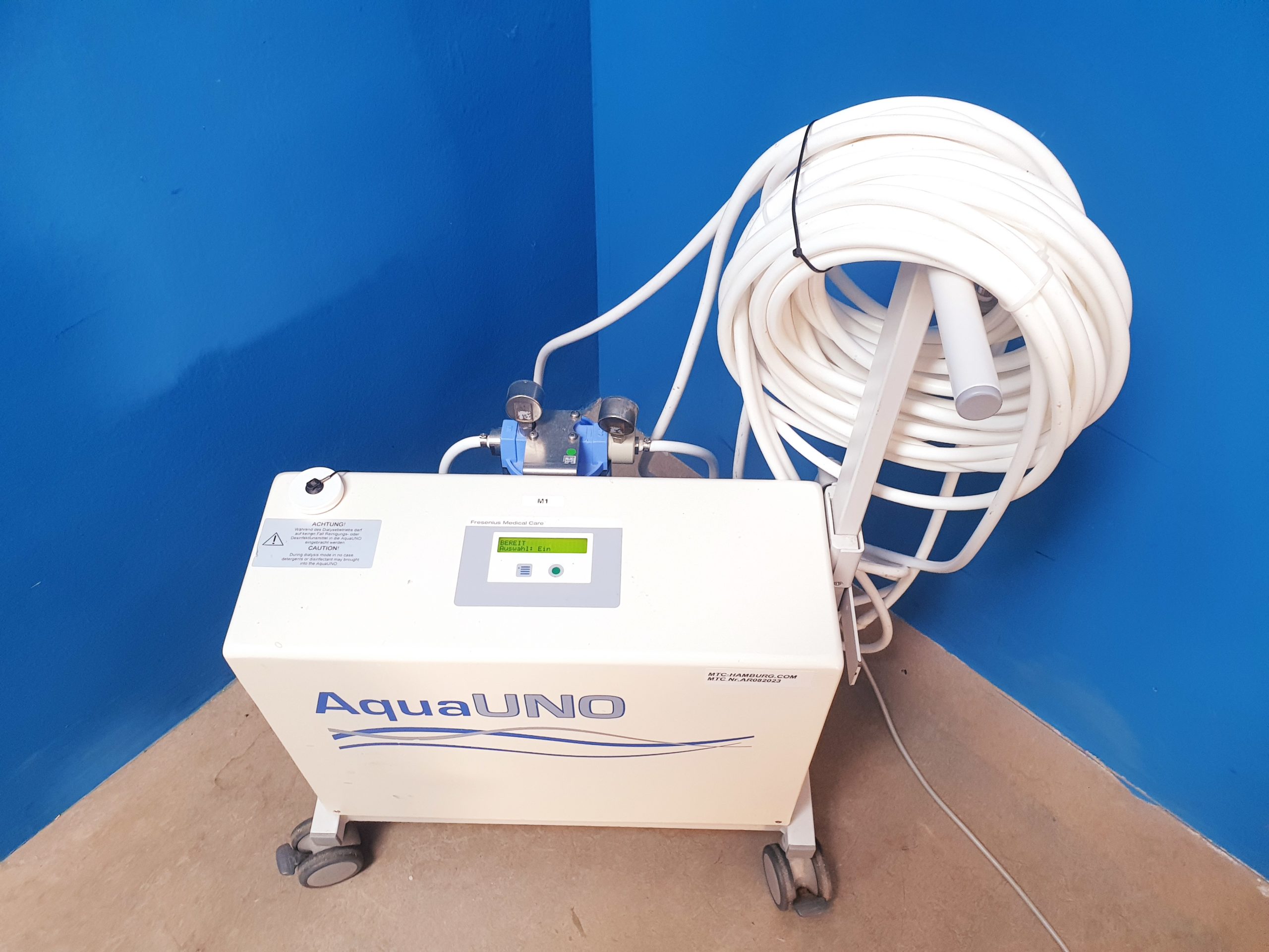 Fresenius AquaUno Osmose / Umkehrosmose mit Vorfilter — image 1 of 7