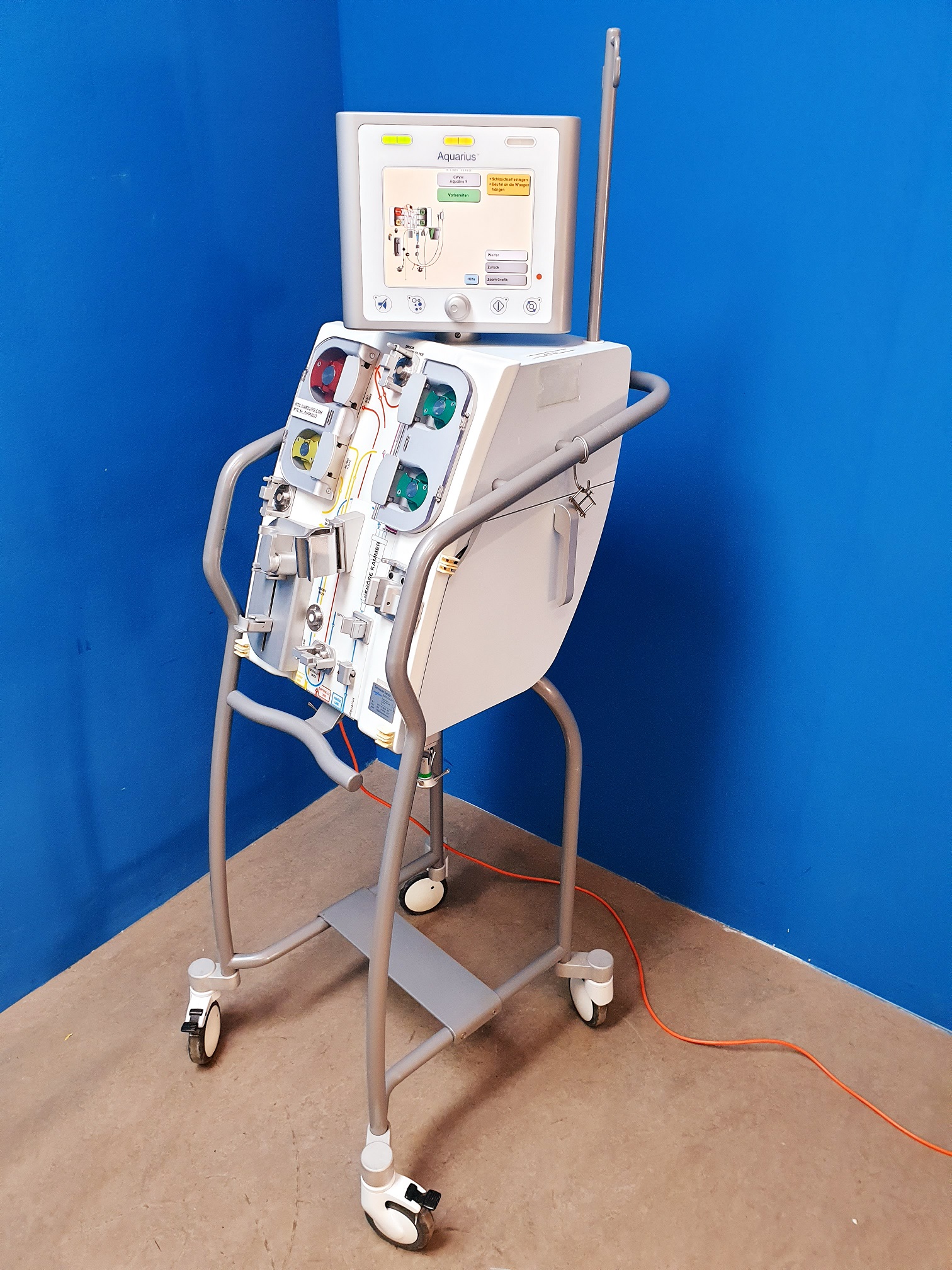EDWARDS Aquarius Stationary Dialysis Machine thumbnail 4