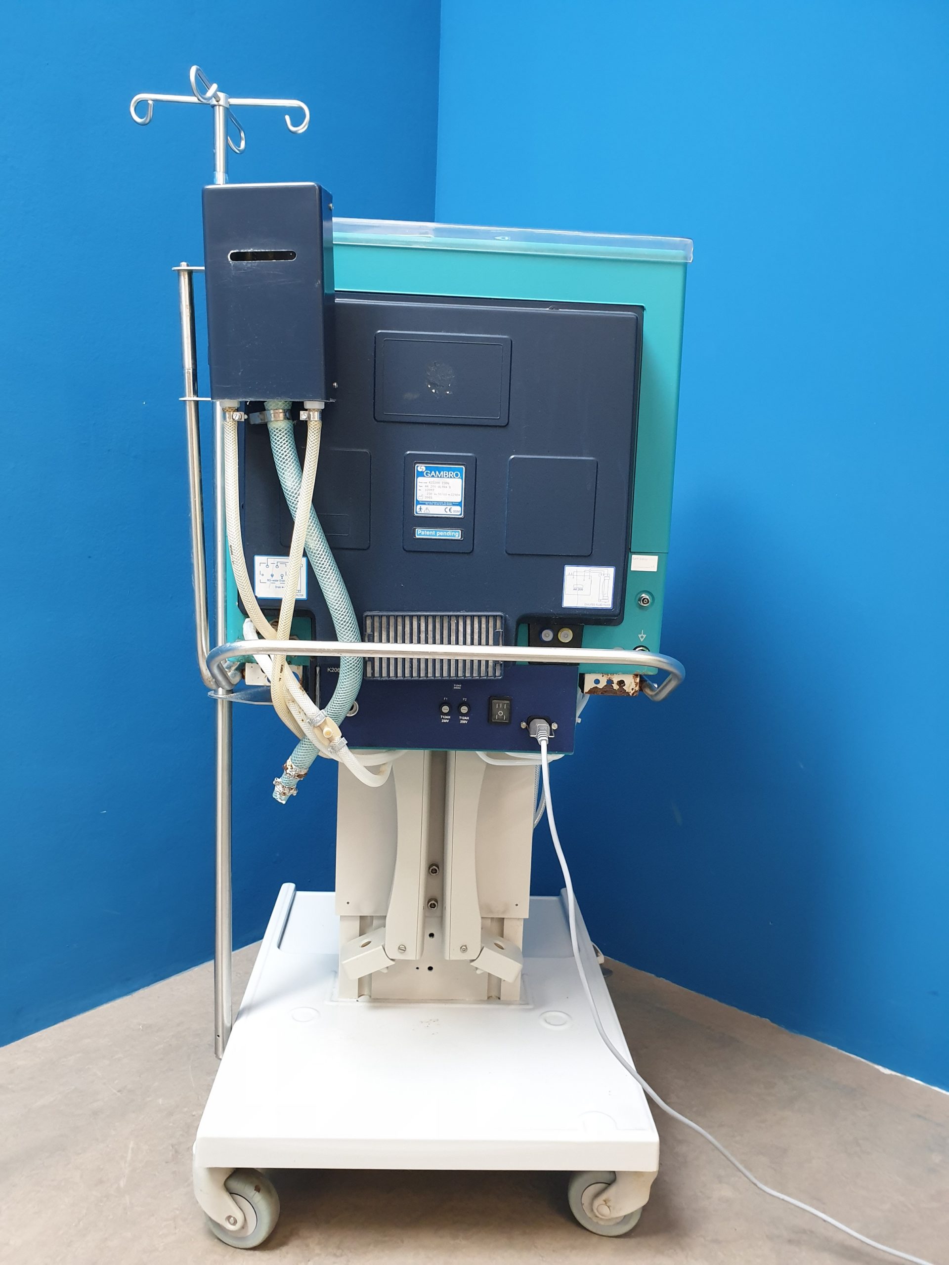 Gambro AK 200 ULTRA S // AK200 ULTRA S // Dialysegerät dialysis machine Hämofiltration Dialysesystem thumbnail 2