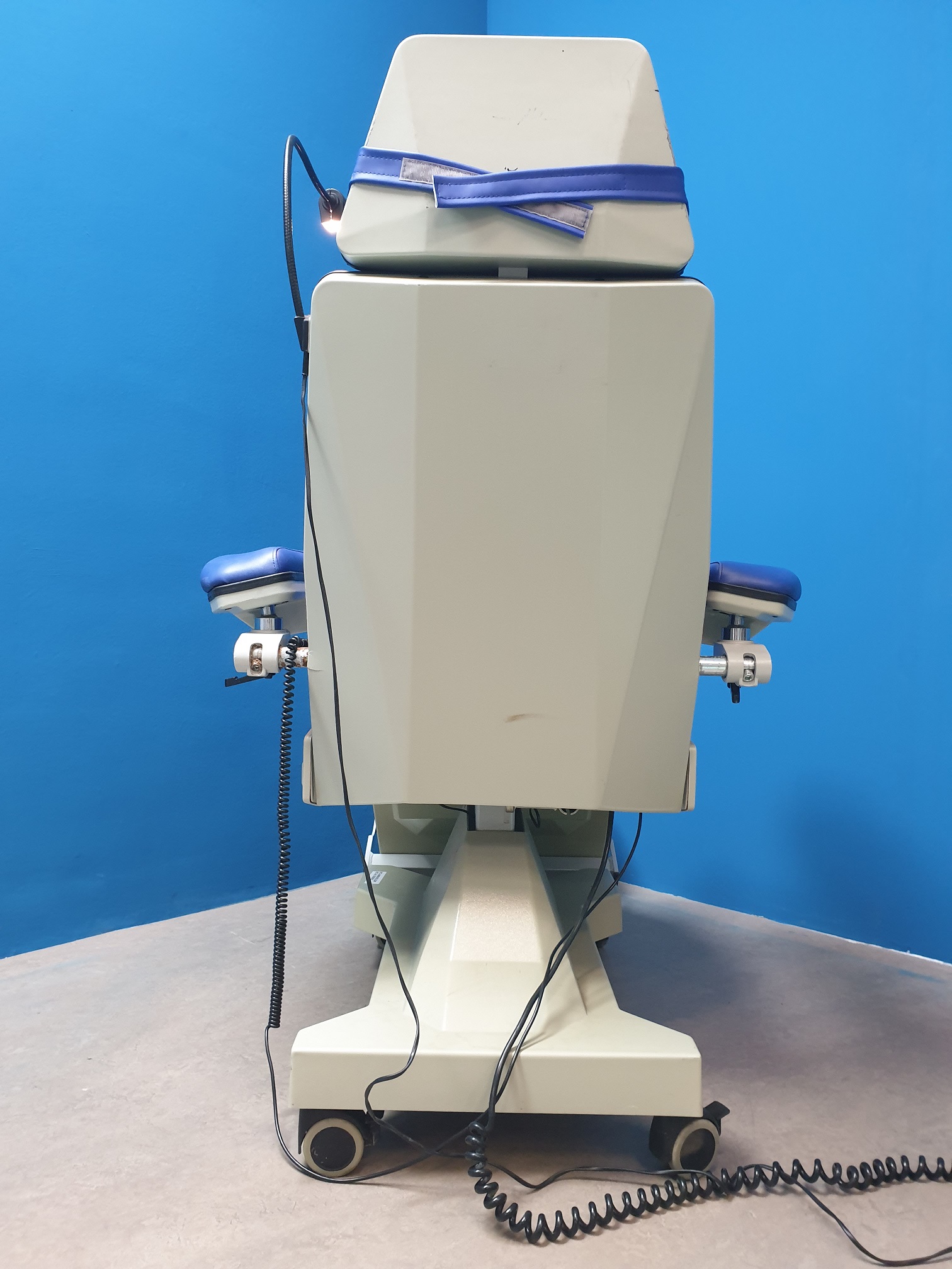 Bionic Triflex 5 Dialysestuhl Behandlungsliege Elektrisch thumbnail 8