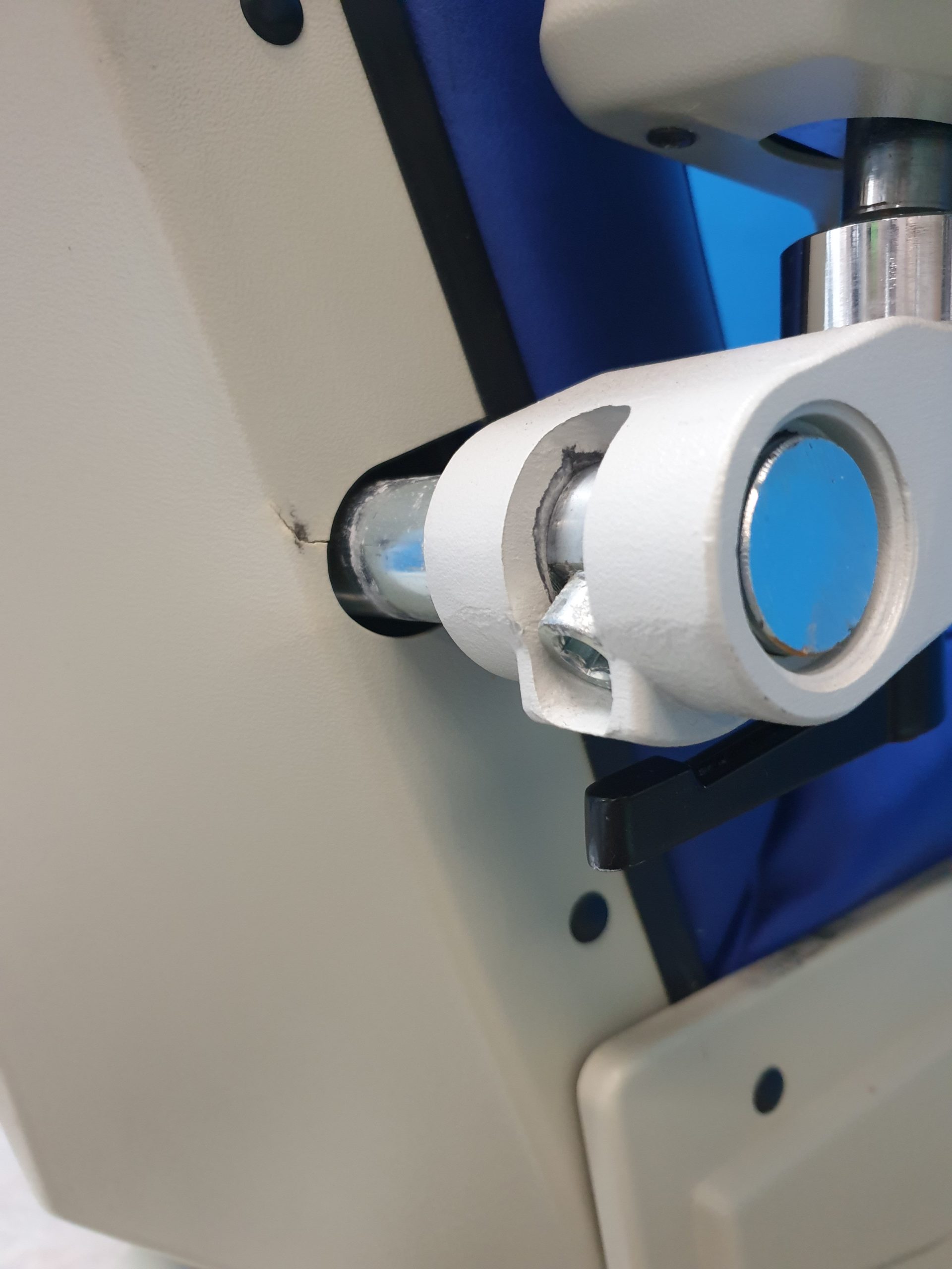 Bionic Triflex 5 Dialysestuhl Behandlungsliege Elektrisch thumbnail 10