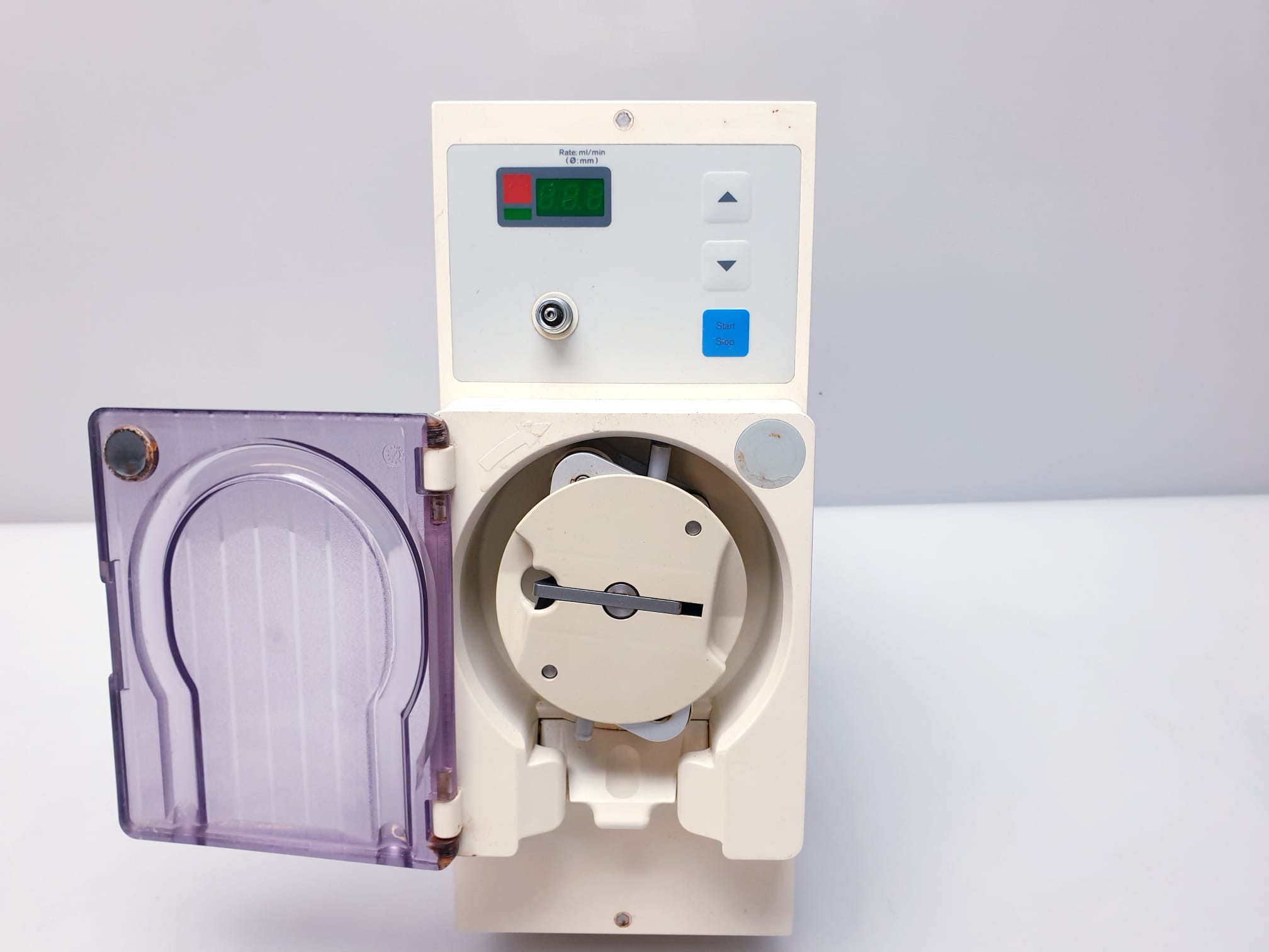 Fresenius Medical Care P4430 670746 – 648a4736 Blood Pump Module Assembly für Fresenius 4008 Dialyse – — image 1 of 13