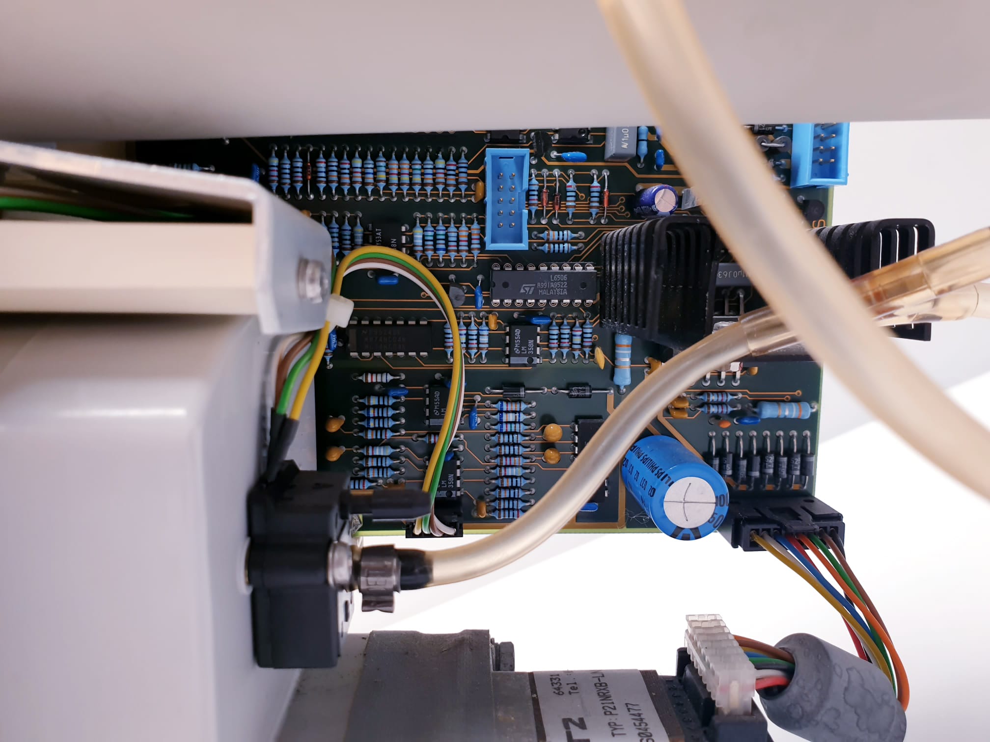 Fresenius Medical Care P4430 670746 – 648a4736 Blood Pump Module Assembly für Fresenius 4008 Dialyse – thumbnail 5