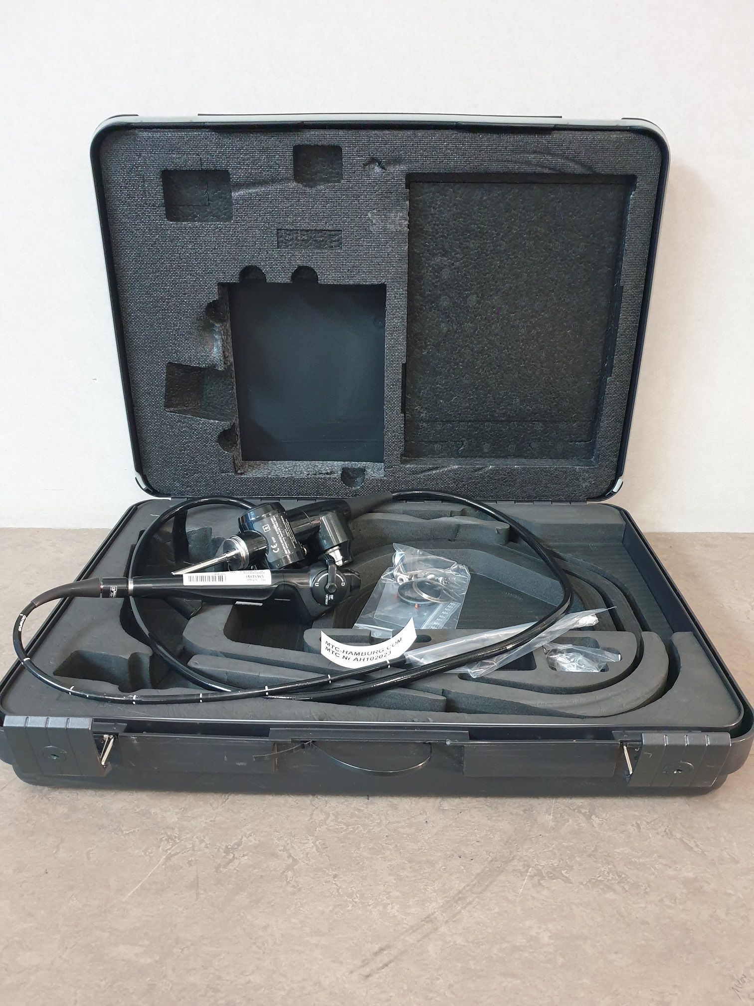 Olympus BF-UC180F Ultraschall Bronchoskop – CCD Heil — image 1 of 9