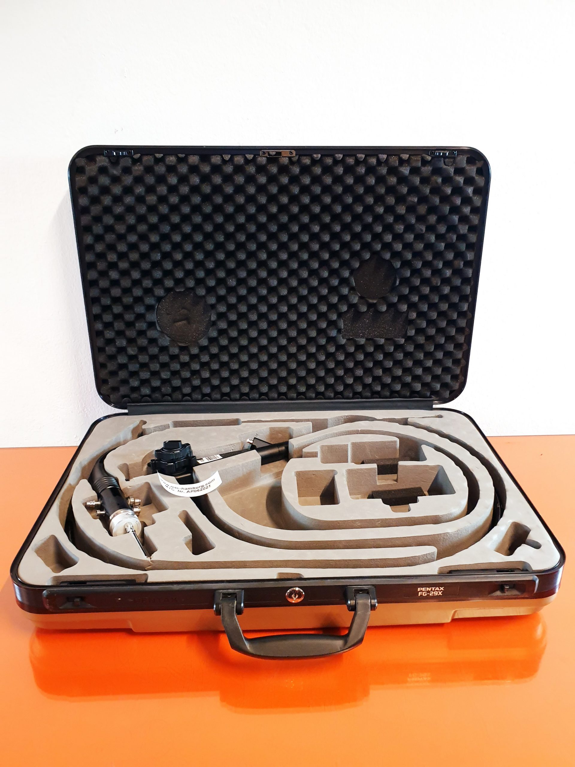 Pentax FG-29X // FG 29 X Gastroskop / Gastroscope — image 1 of 7
