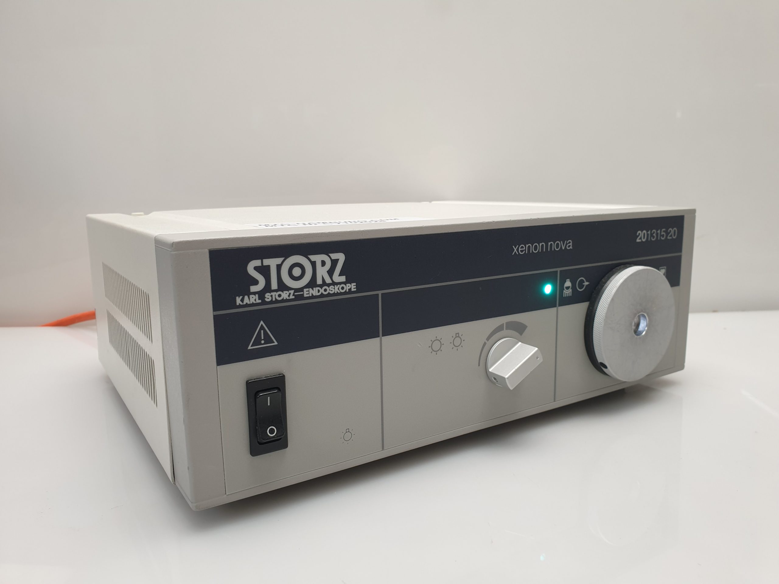 STORZ 201315 20 XENON NOVA Xenon Kaltlichtquelle thumbnail 3