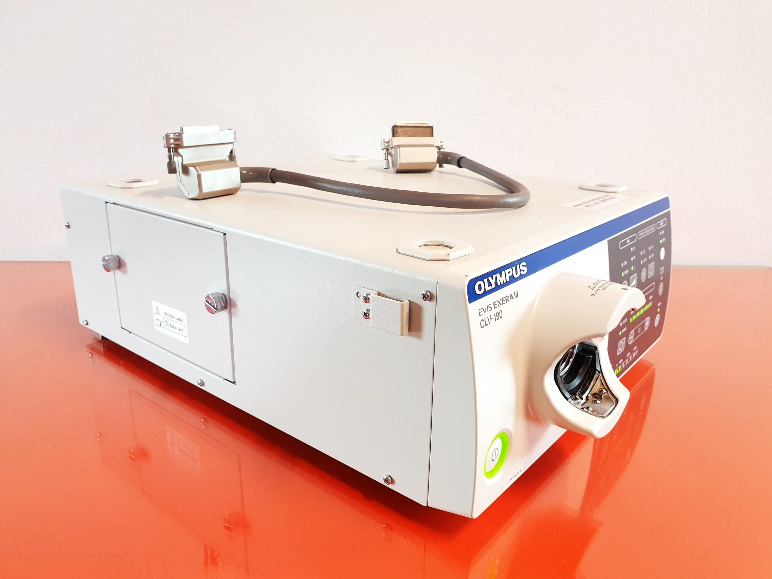 Olympus CLV-190 Evis Exera III Light Source Lichtquelle mit MAJ-1933 Konnektor thumbnail 2