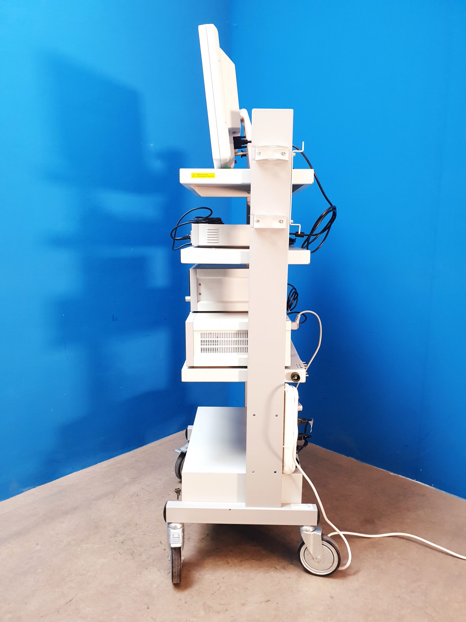 karl Storz Laparaskopie Turm / Image 1 hub 222010 20 + H3-Z Kamerakopf, 201330 20 Xenon 300, 264320 20 Thermoflator , 200461 20 Aida Control, …. thumbnail 8