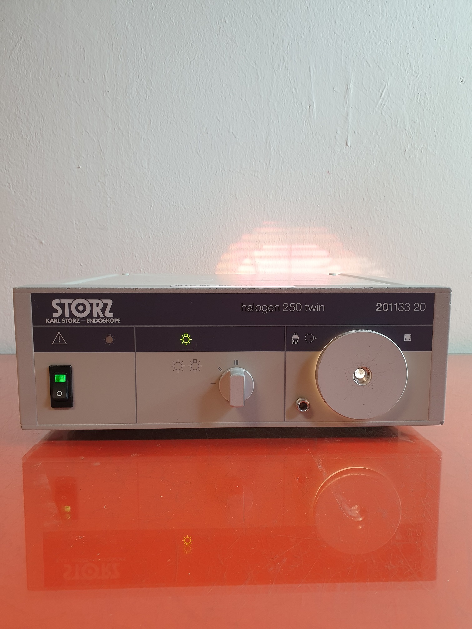 Storz 201133 20 // 20113320 – Endoskopie Light Source – – Halogen 250 – thumbnail 7