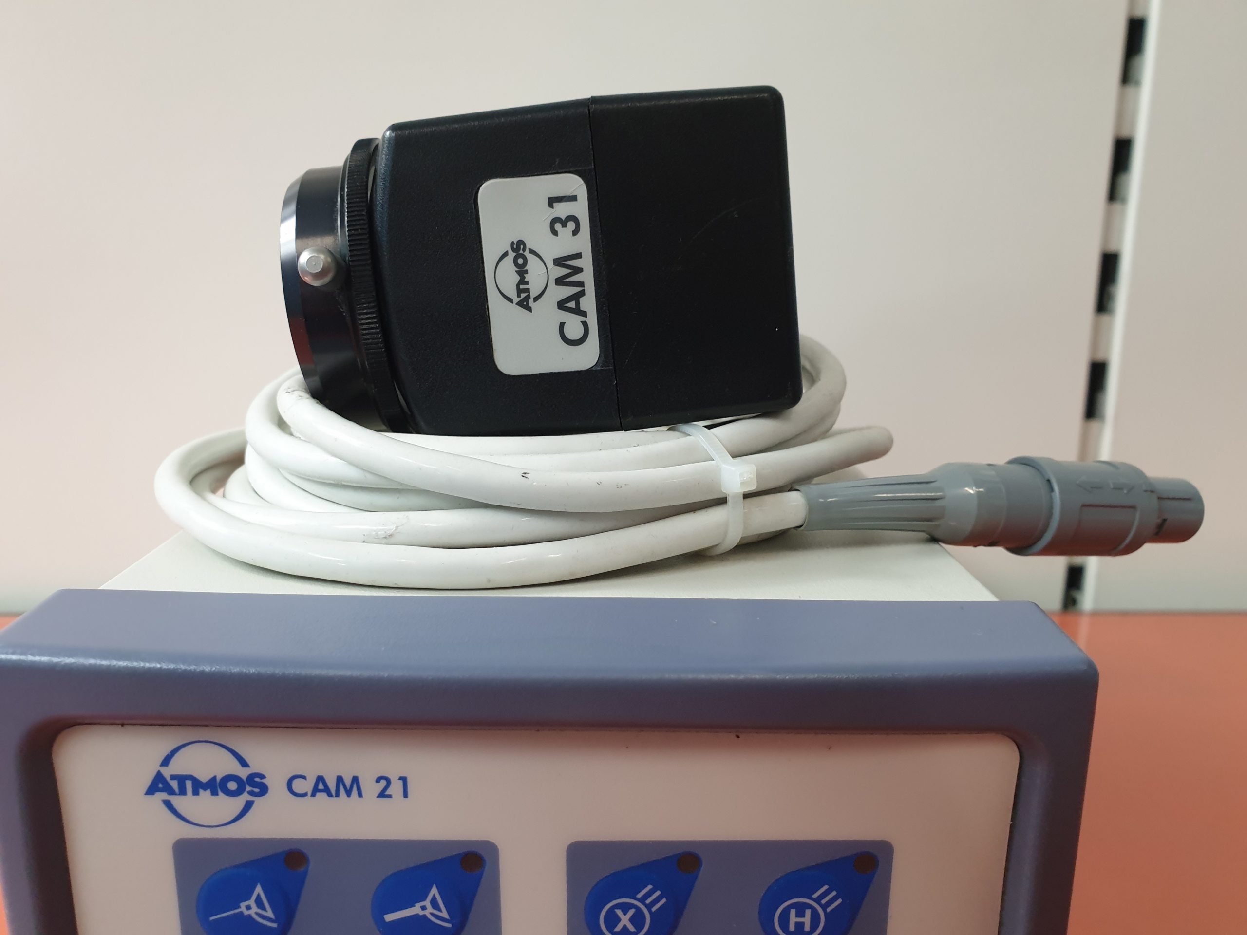 Atmos Cam 21 Medizinische Endoskop Kamera System Konsole + Kamerakopf CAM 31 — image 1 of 5