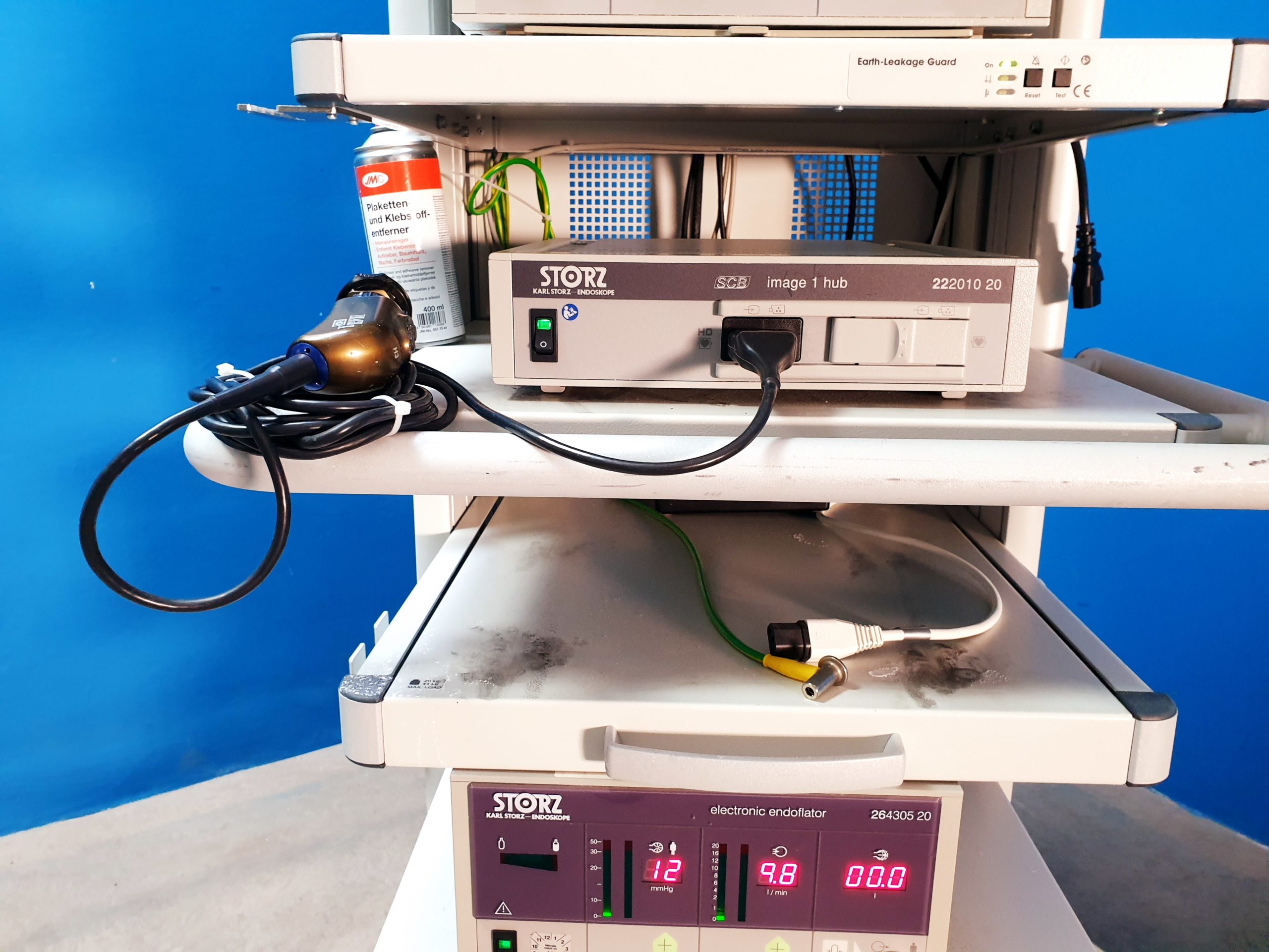 karl Storz Laparaskopie Turm / Image 1 hub 222010 20 + h3 Kamerakopf, 201330 20 Xenon 300, 264305 20Electronic Endoflator, 200961 20 Aida Control, …. thumbnail 2