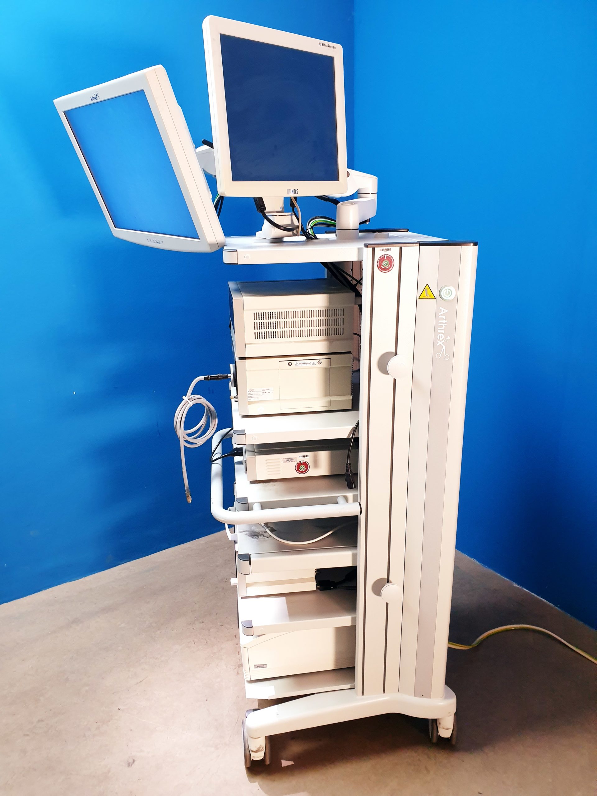 karl Storz Laparaskopie Turm / Image 1 hub 222010 20 + h3 Kamerakopf, 201330 20 Xenon 300, 264305 20Electronic Endoflator, 200961 20 Aida Control, …. thumbnail 5