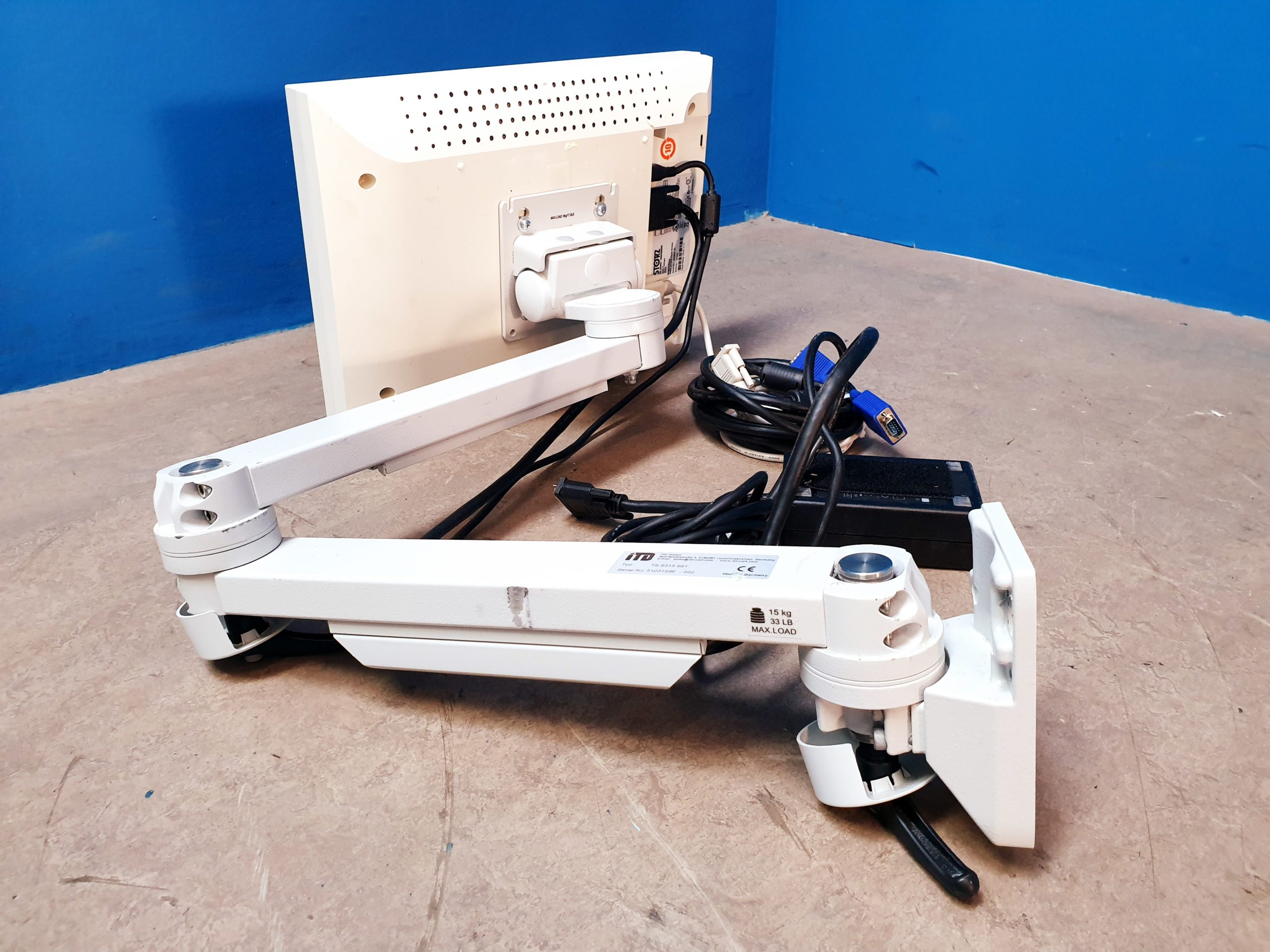 Storz 200903 31 Monitor mit ITD Tragearm – thumbnail 3