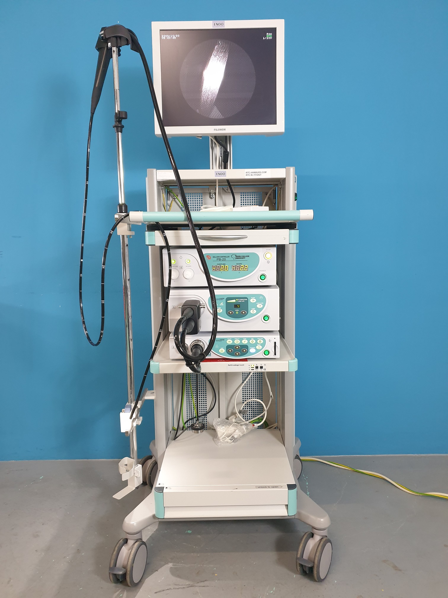 Fujinon Turm – VP-4400 HD Processor, Fujinon XL-4400 HD Light Source, Ballon Controller BP-20, Tastatur DK-4400, EN-450P 5/20 Ballon-Videoendoskop, CDL-1904A — image 1 of 10