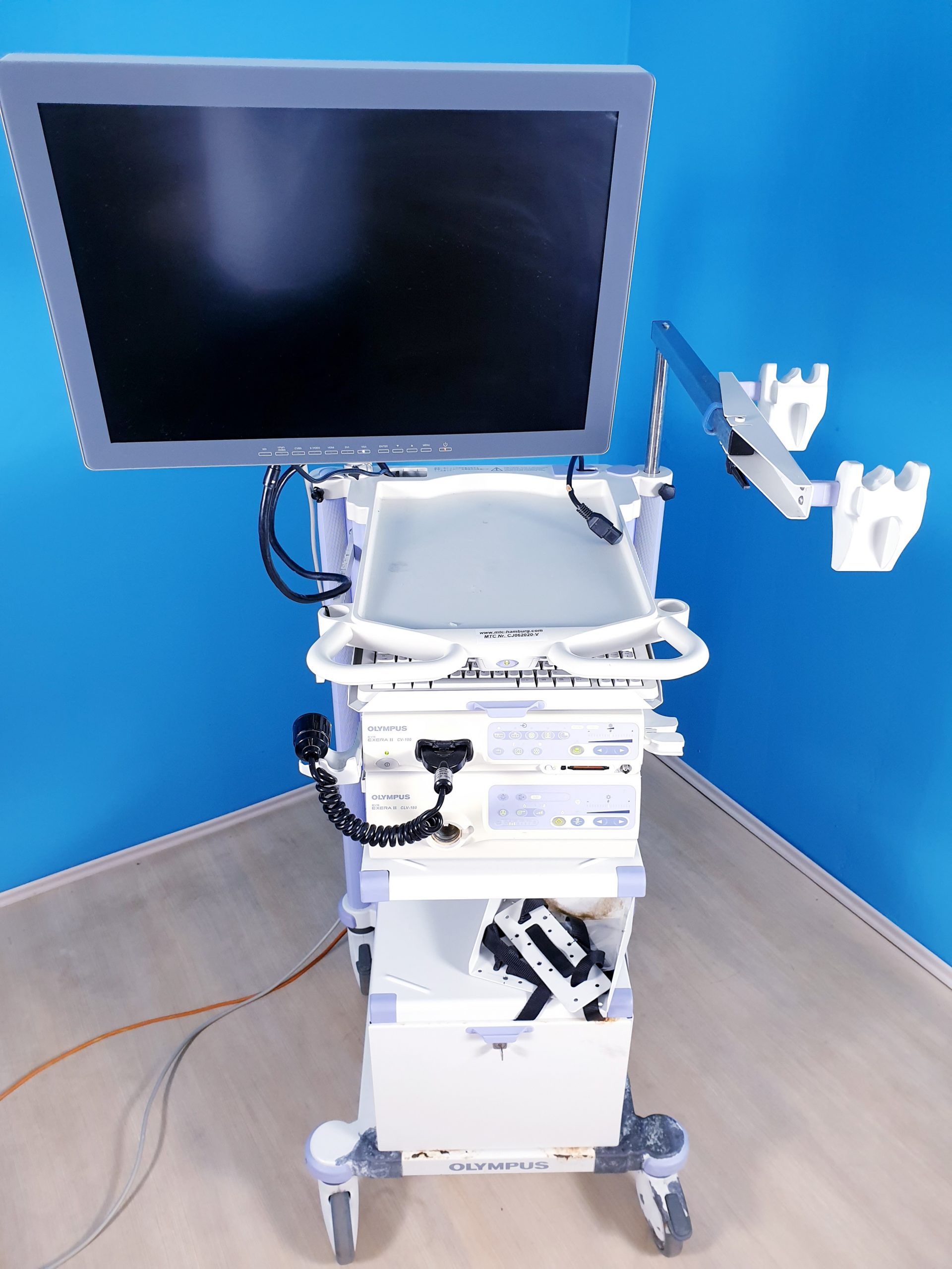 Olympus Evis Exera II CV-180 , CLV-180 + MAJ-1430 + Tastatur+ canvys MD-DFM24 — image 1 of 6