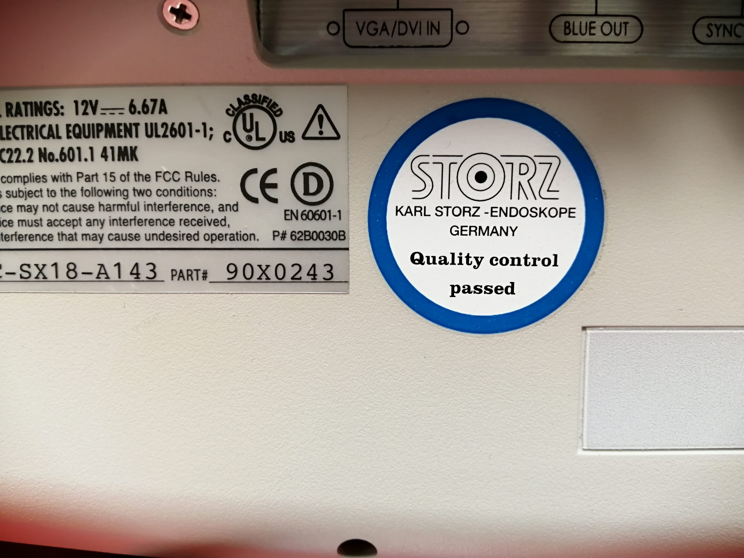 NDS V3C-SX18-A143 LCD Medical Display Monitor 18 video endoscopy mit Netzteil thumbnail 3