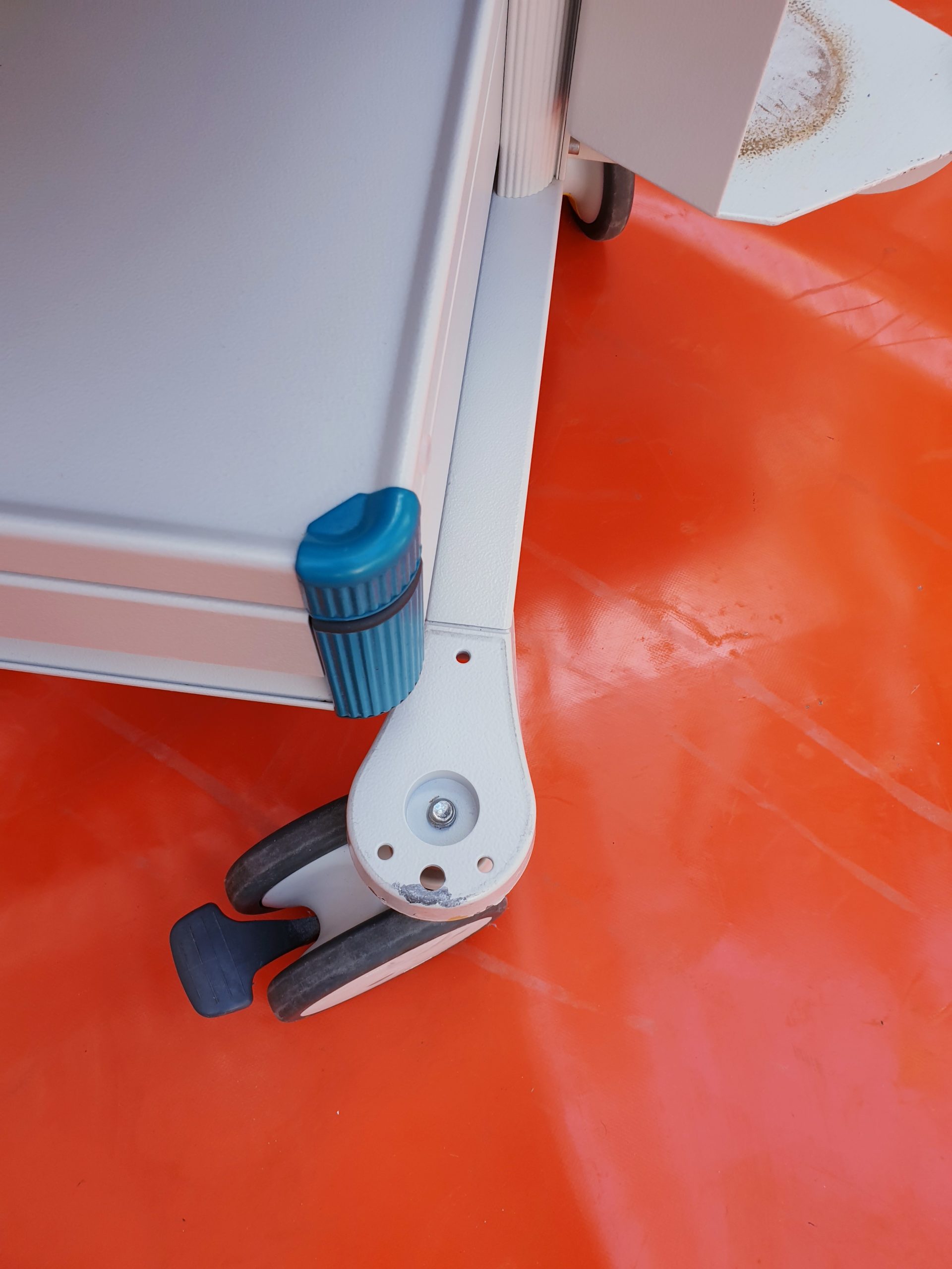 ITD VW5410.01 Cart – endoscopy trolly Fahrbar thumbnail 5
