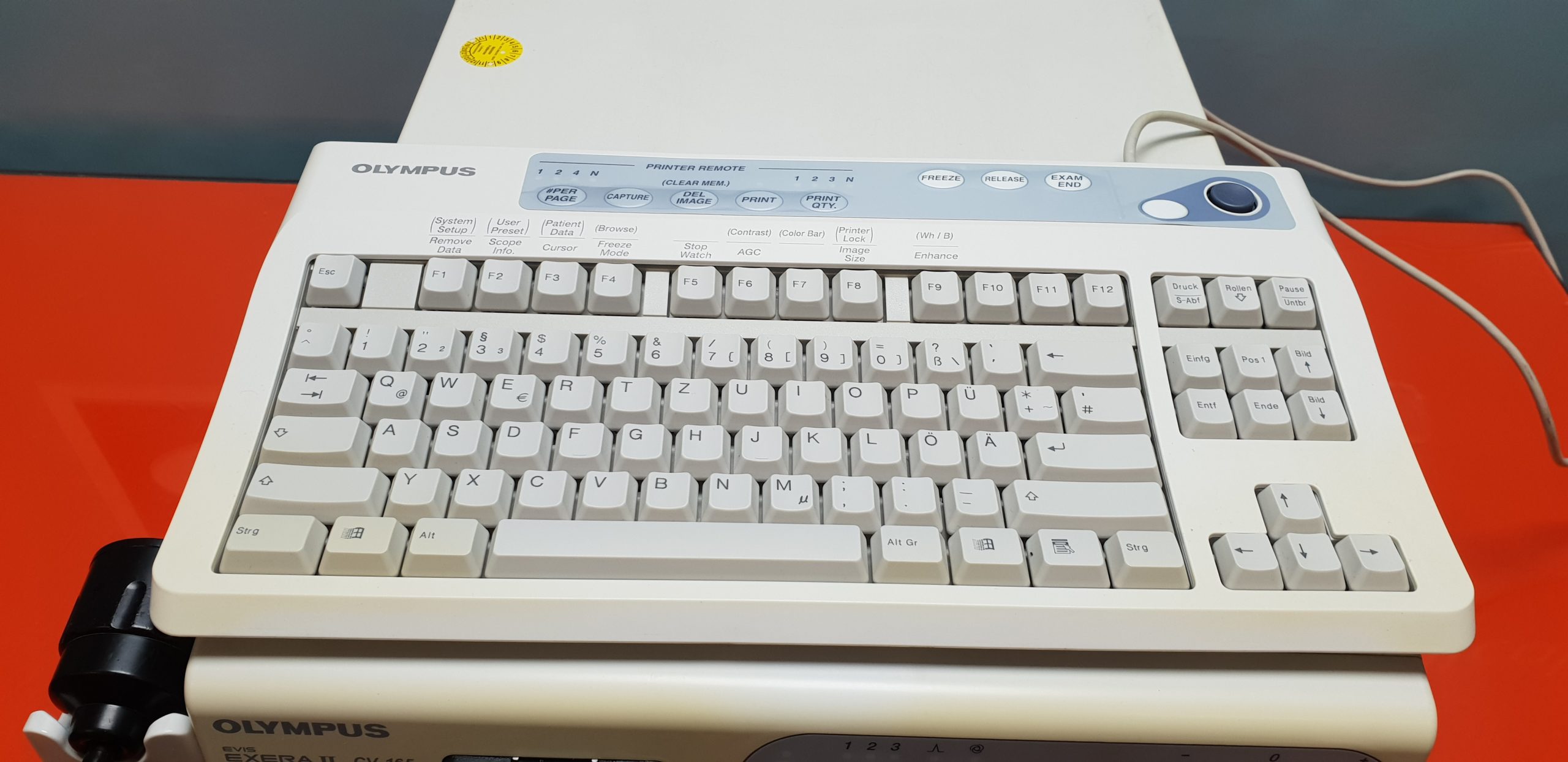 Olympus Exera II CV-165 , CLE-165 inkl. Tastatur + MAJ 1430 Pigtail + MAJ-1411 Lightkabel thumbnail 2