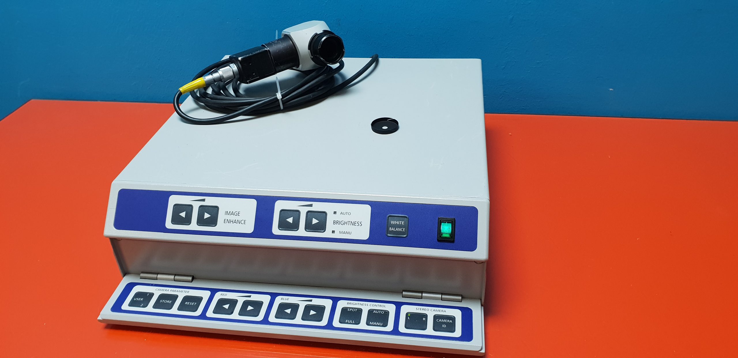 Zeiss MediLive 3 CCD MONO Camera Control mit Carl Zeiss Kamera thumbnail 3