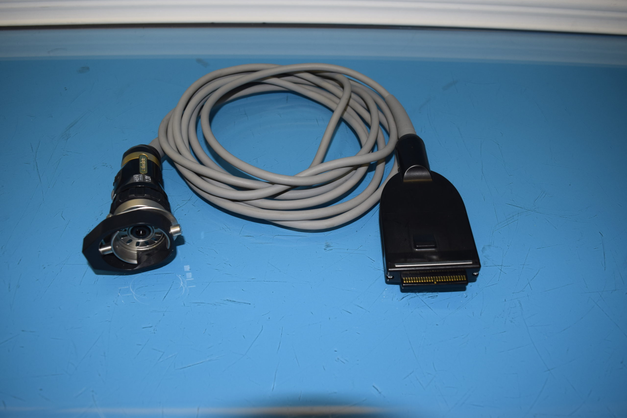 Olympus HDTV 1.2X Autoclavable Camera Head mit Kabel — image 1 of 5