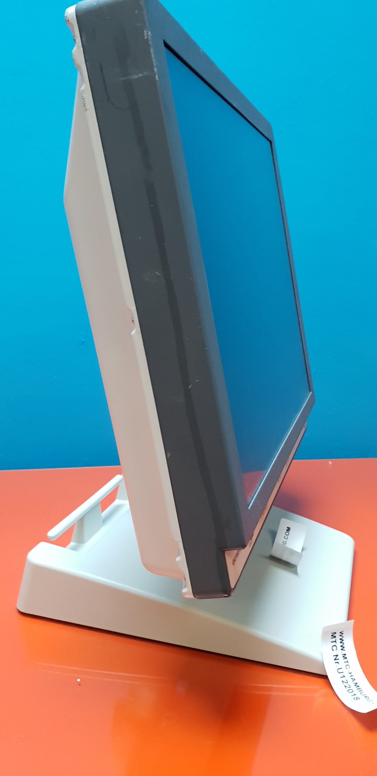 Olympus OEV191H HIGH DEFINITION LCD MONITOR ENDO Surgical thumbnail 4