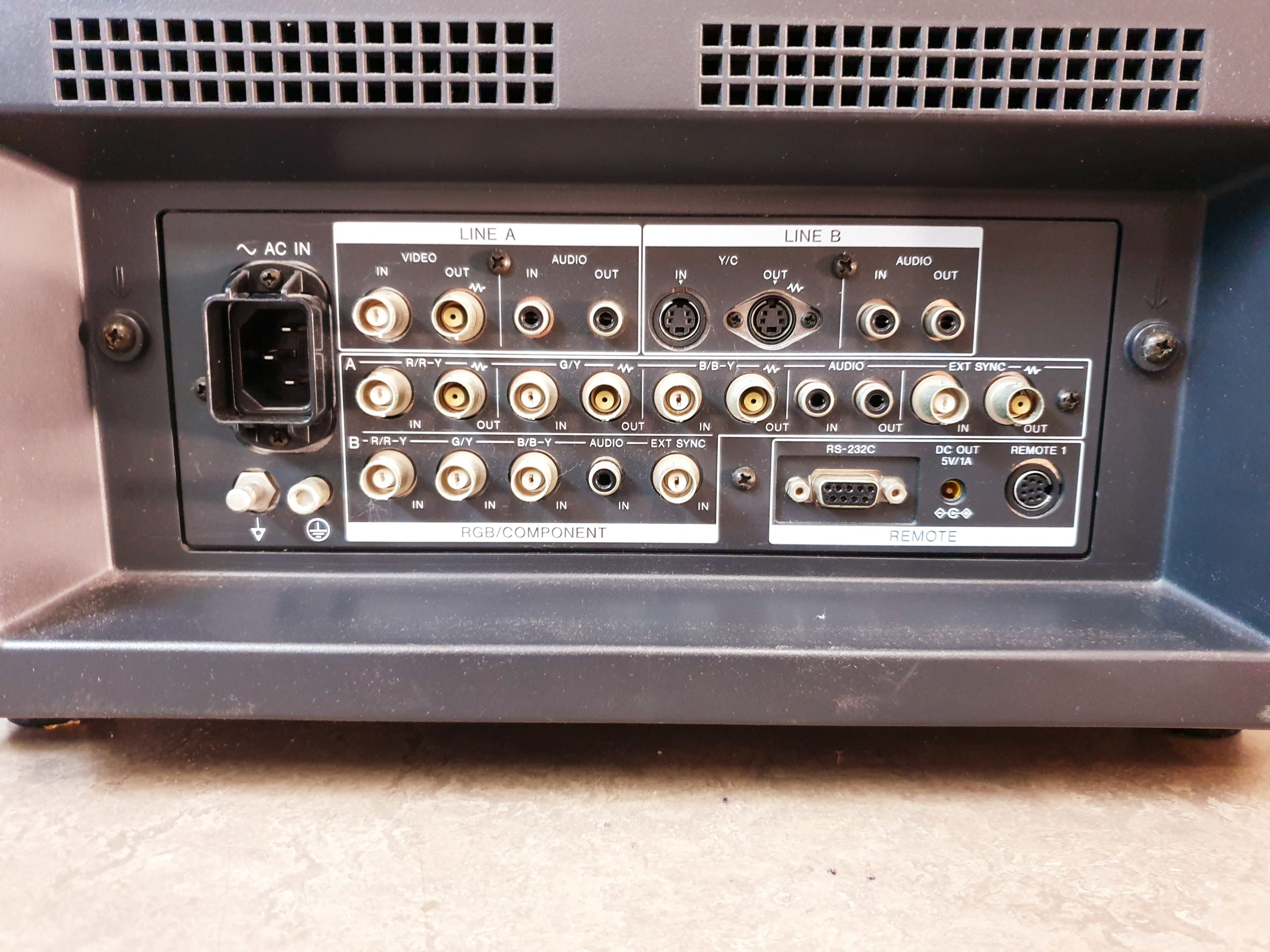SONY PVM-2053MD 20′ Videomonitor thumbnail 6