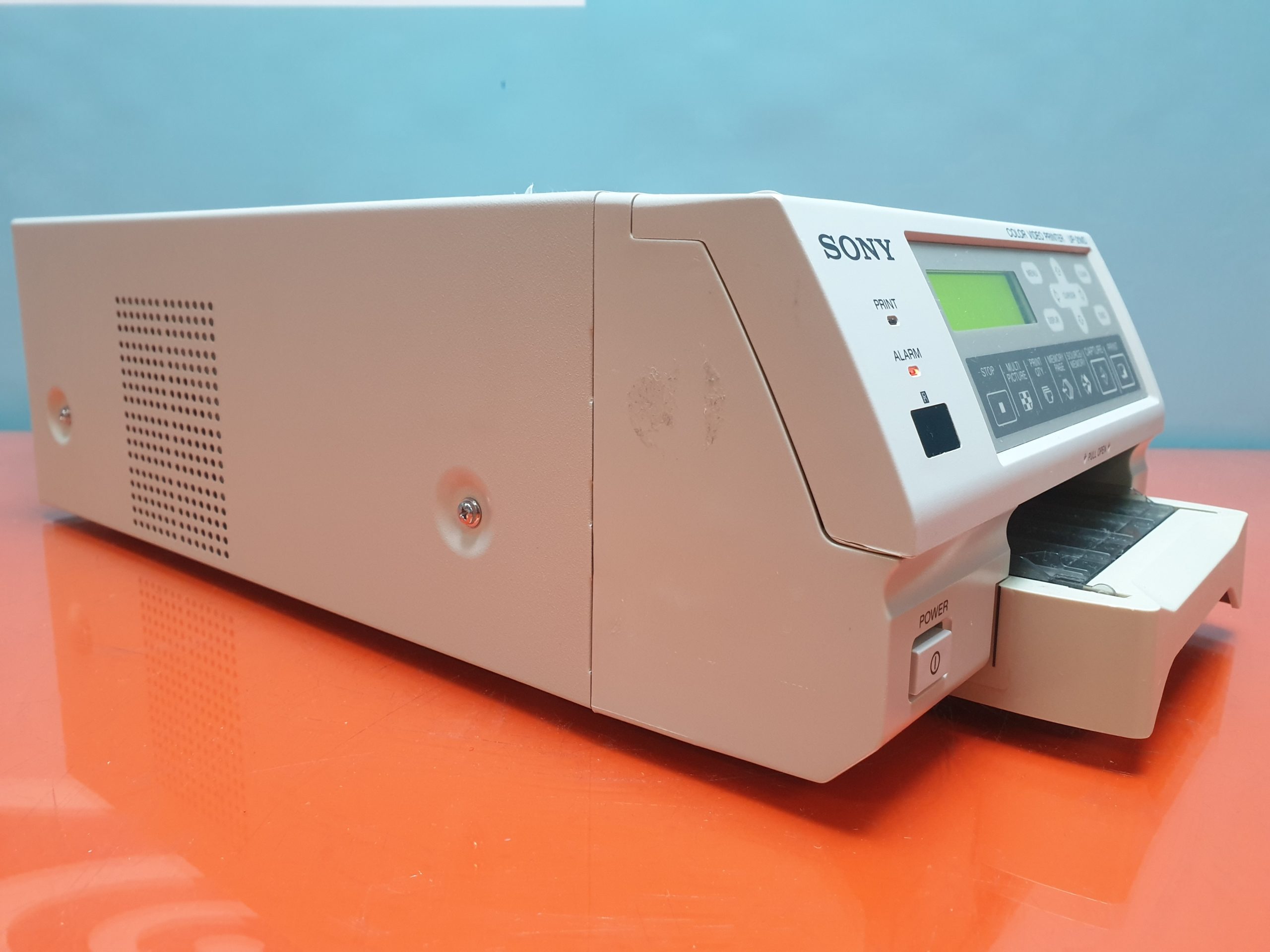 Sony UP-21MD Color Video Printer / Color A6 Printer (Endoscopy / Ultrasound thumbnail 2