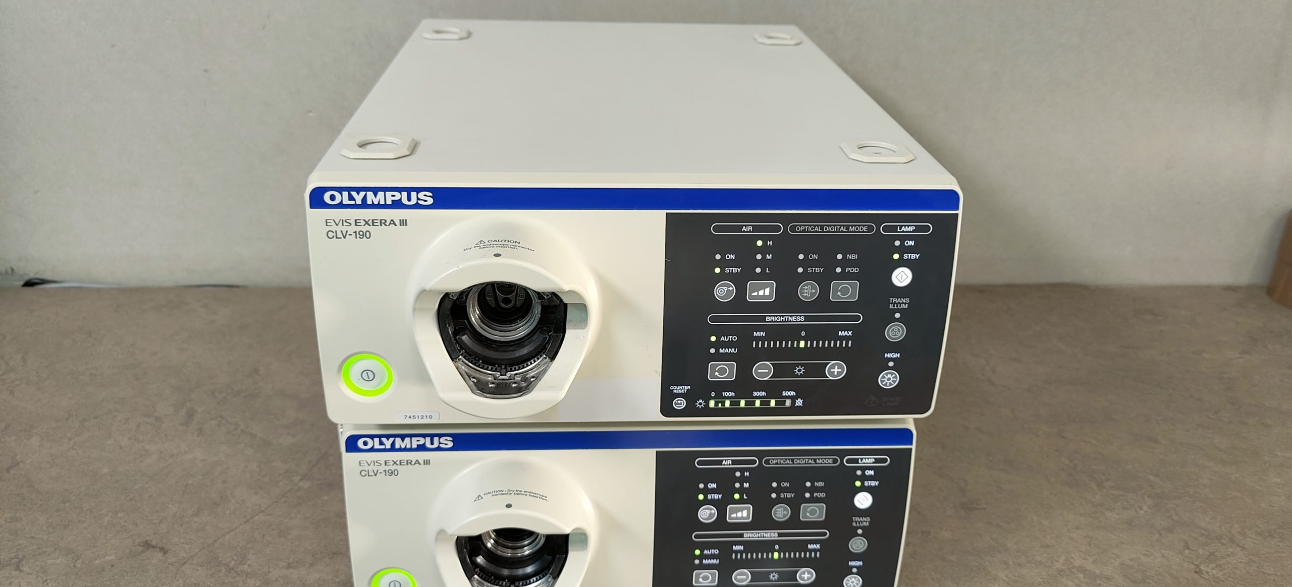 Olympus Evis Exera III CLV-190 Light Source thumbnail 4