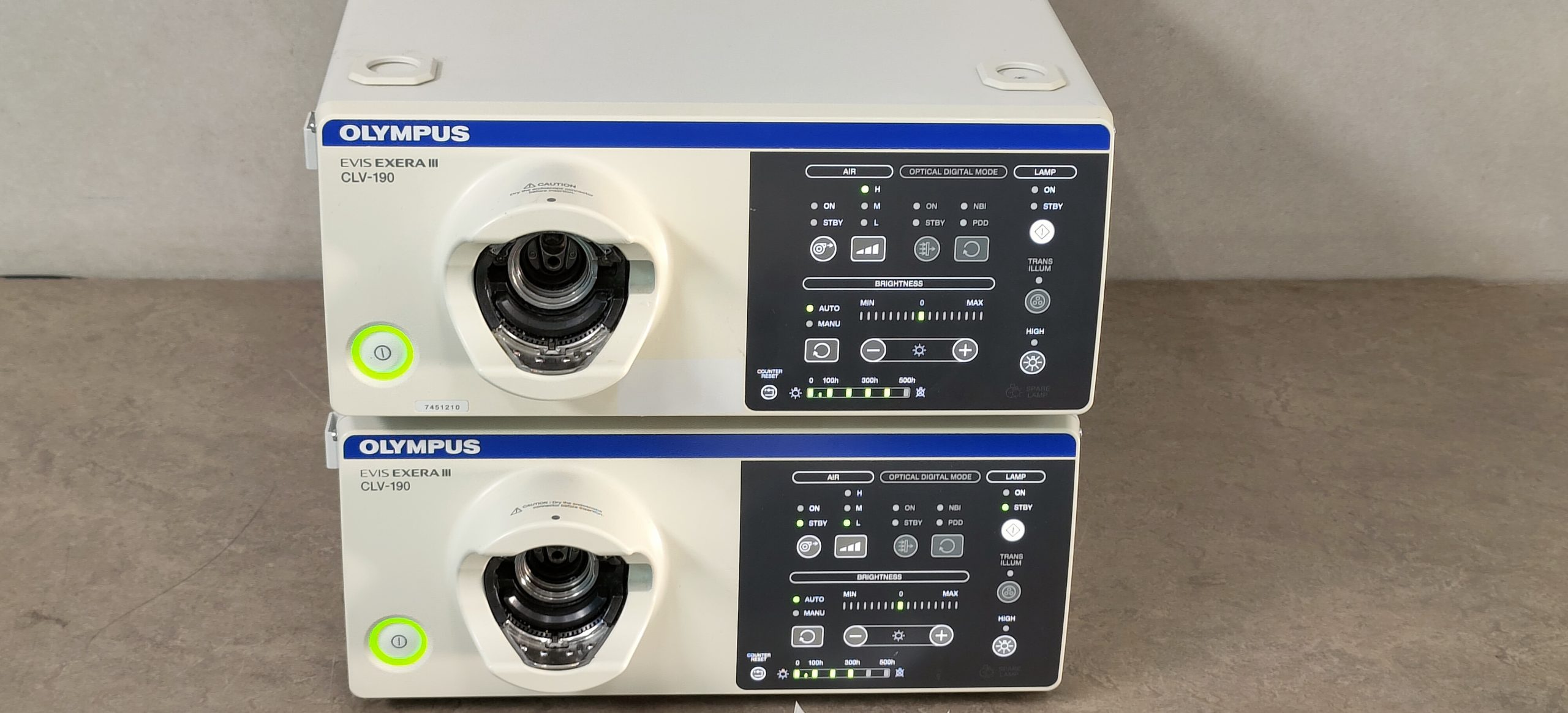 Olympus Evis Exera III CLV-190 Light Source thumbnail 5