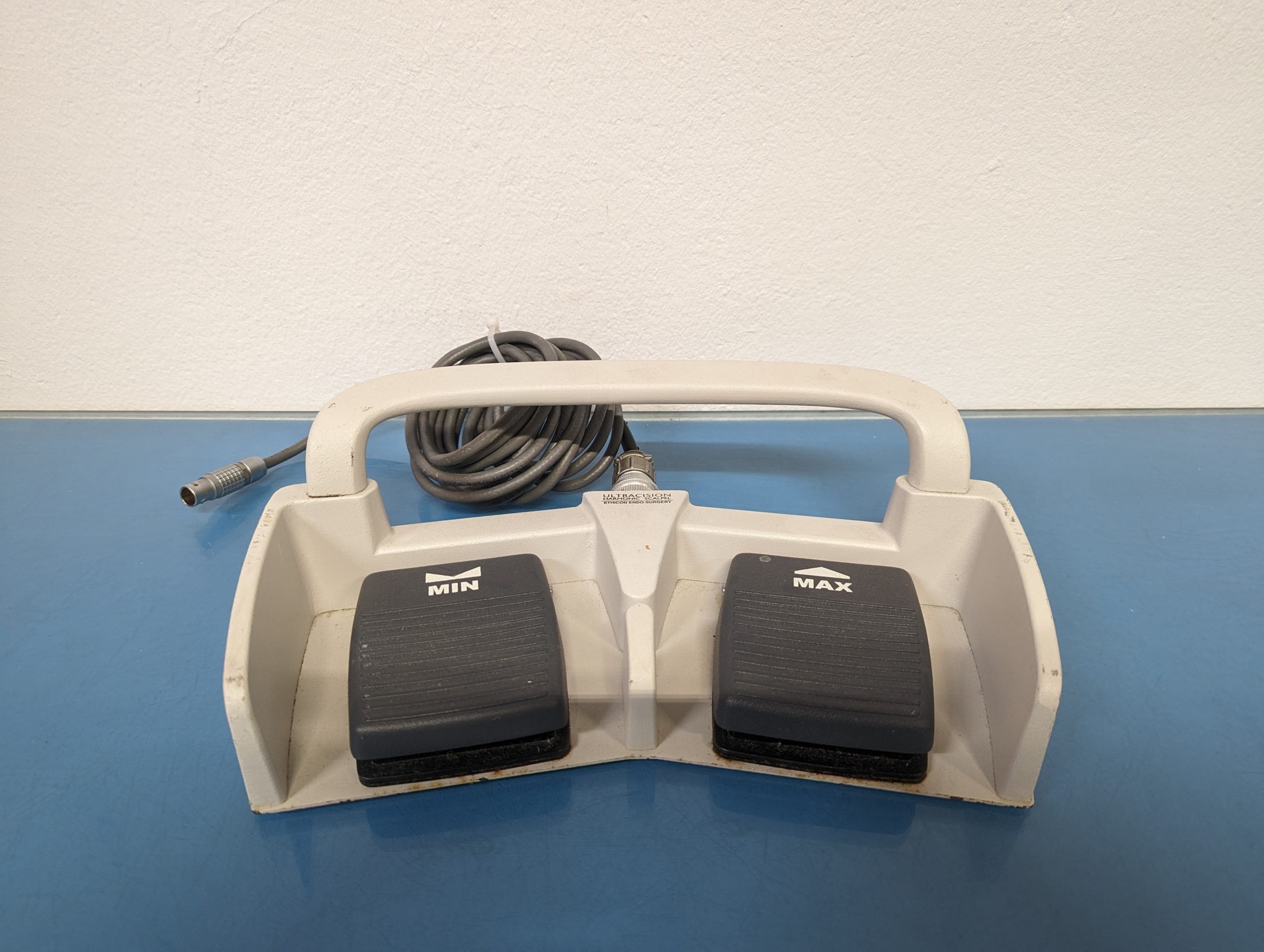 ETHICON 971-SWNOM Aquiline Ultracision Harmonic Scalpel Endo-Surgery Foot Switch — image 1 of 8