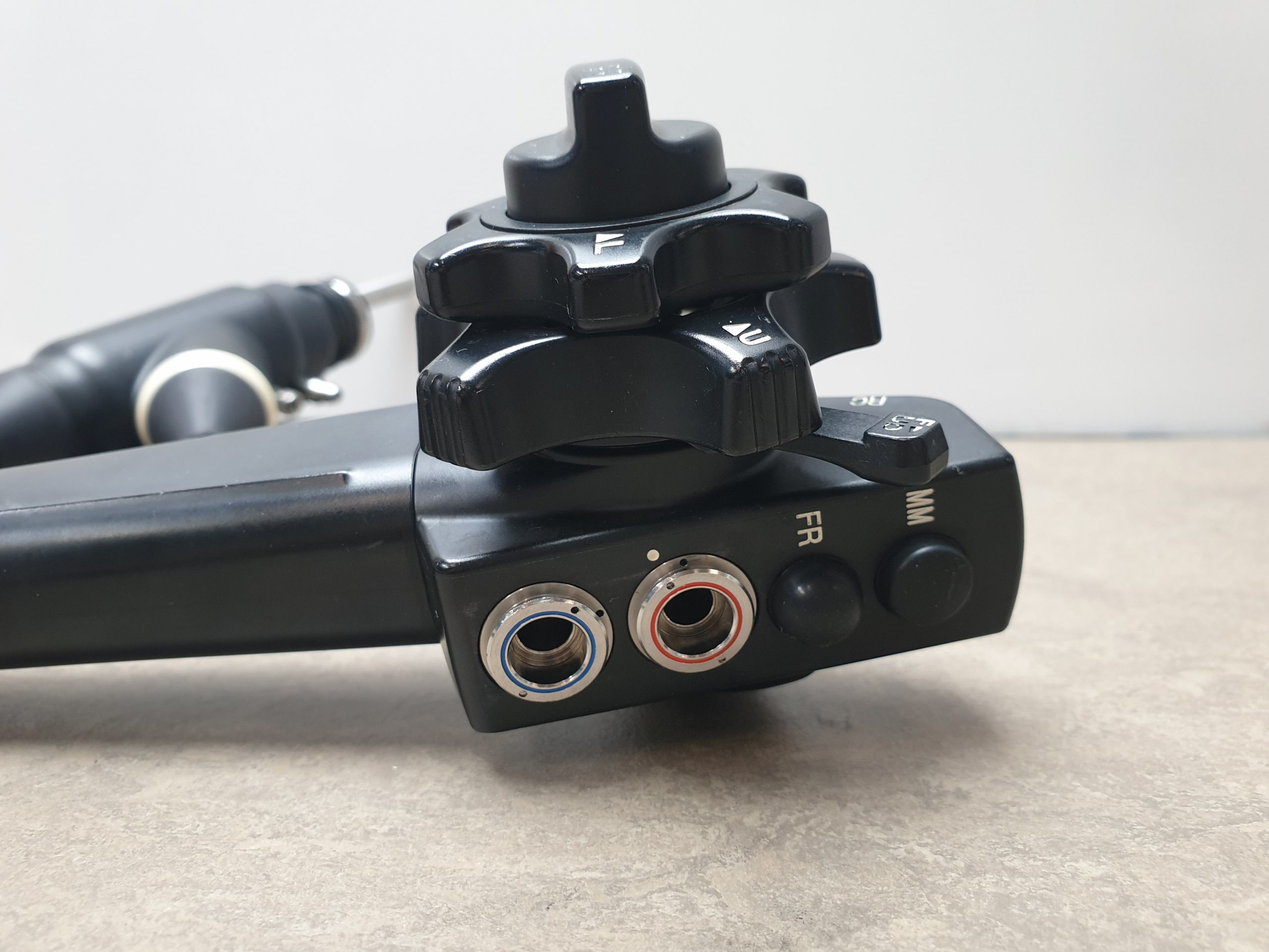 Fujinon Fuji ED-530XT8 Video-Duodenoskop – defekt – Entmantelt thumbnail 8