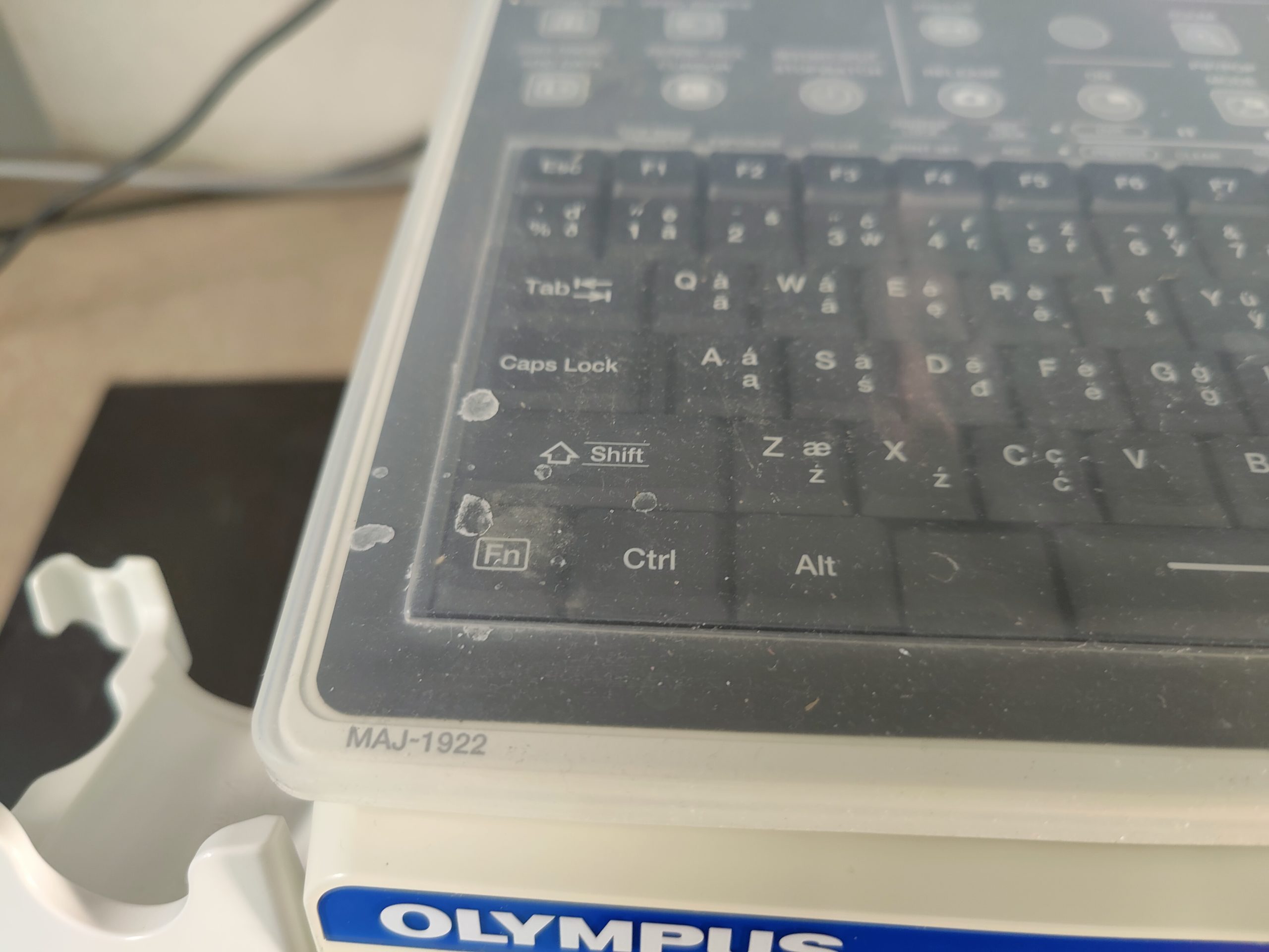 Olympus EXERA III CV-190 + CLV-190 + OEV261H + MAJ-1922 + MAJ-1941 + MAJ-1933 thumbnail 4