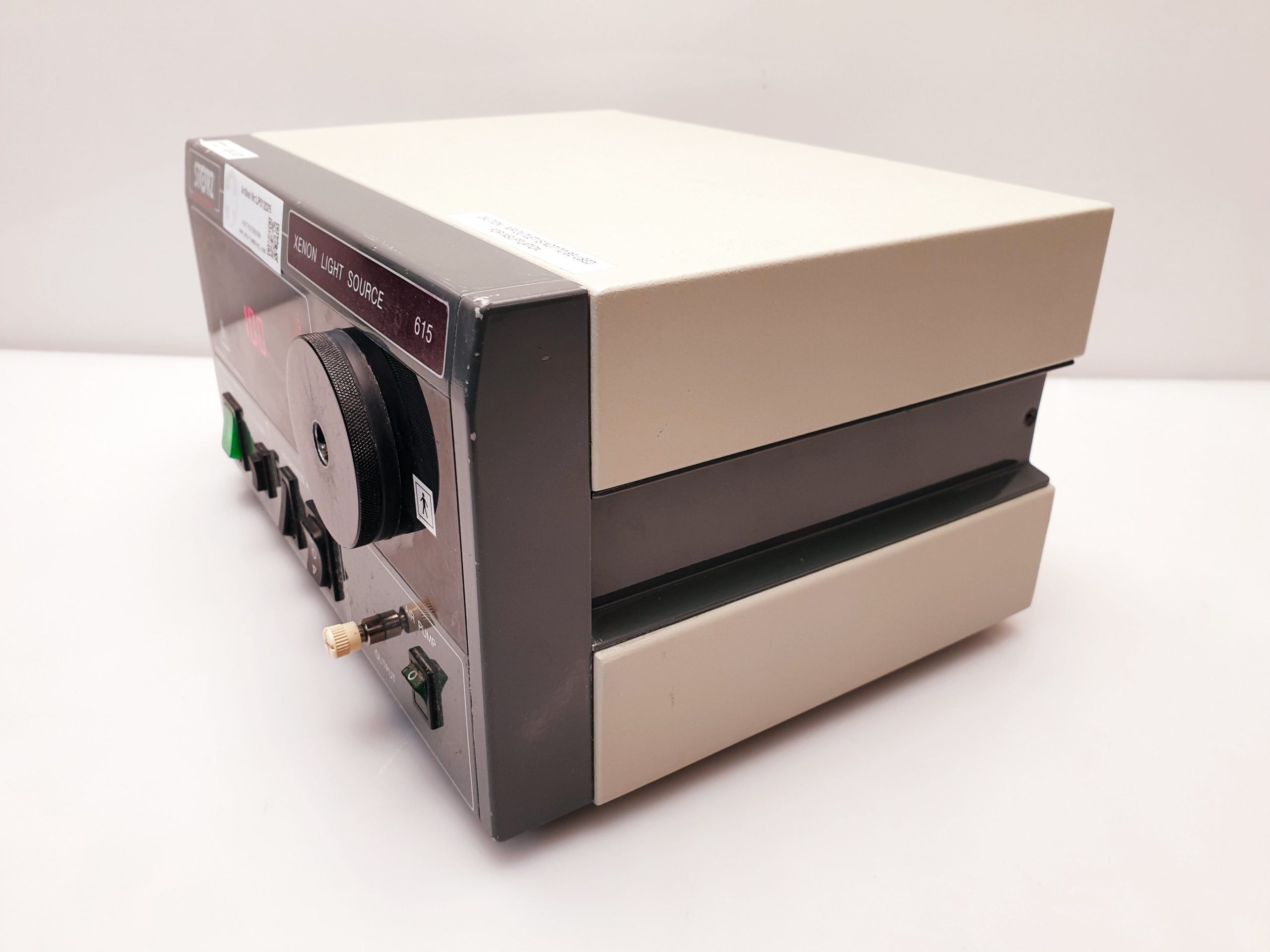 Storz Xenon Light Source 615 — image 1 of 7