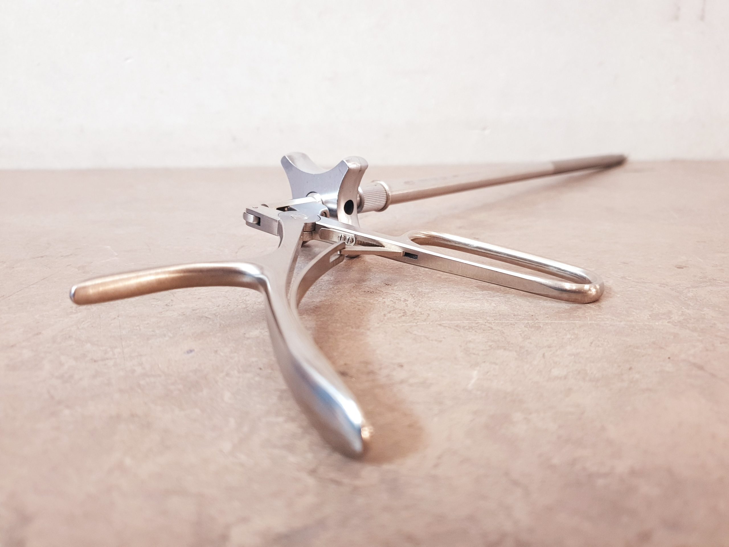 Karl Storz 26060 GA Medium Clip Applier Endoscopic Stainless Metal Equipment thumbnail 5