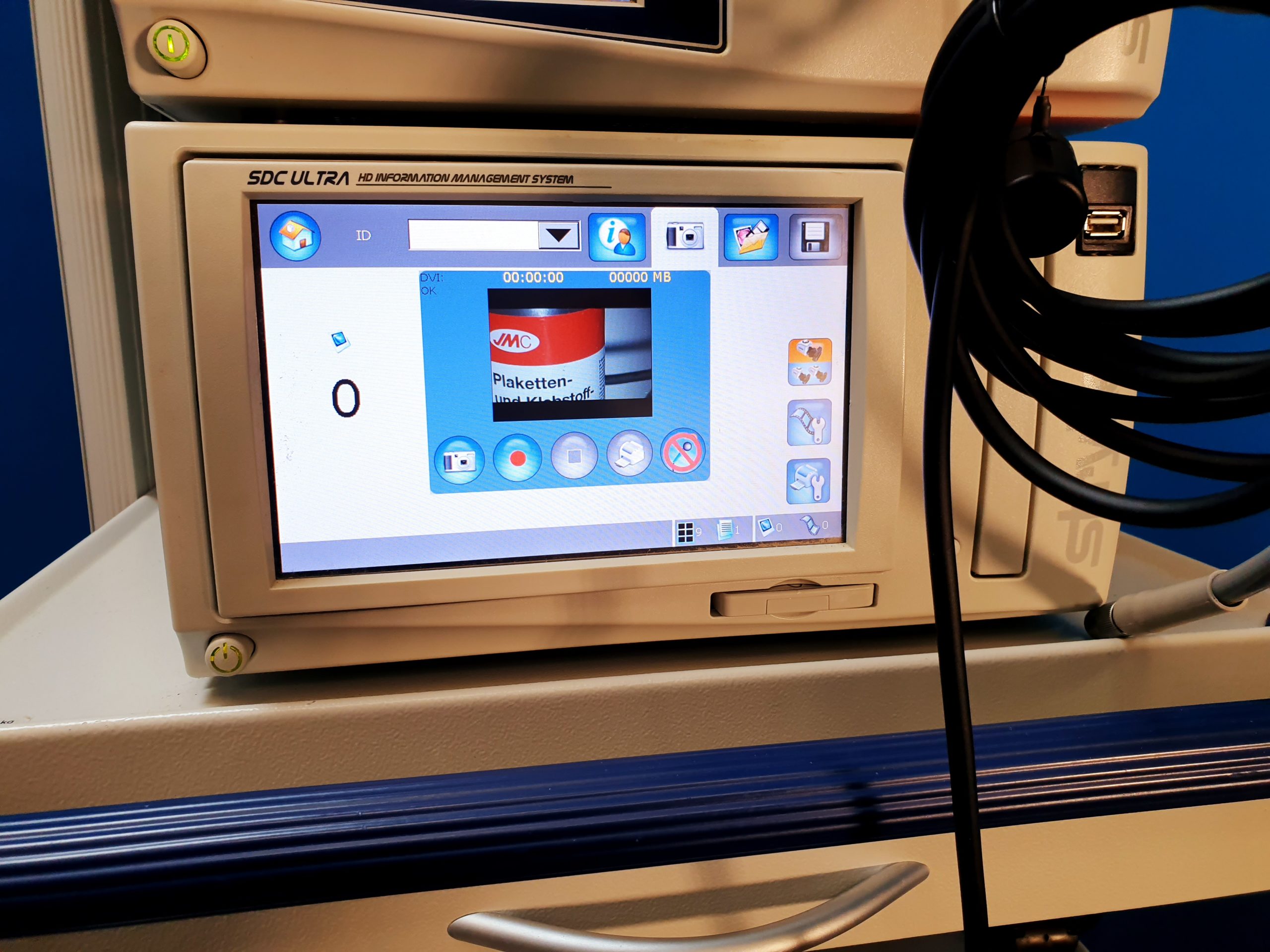 Stryker 1288 HD + 1288 HD Kamerakopf + SDC ULTRA HD I+ X8000 LIGHT SOURCE thumbnail 7