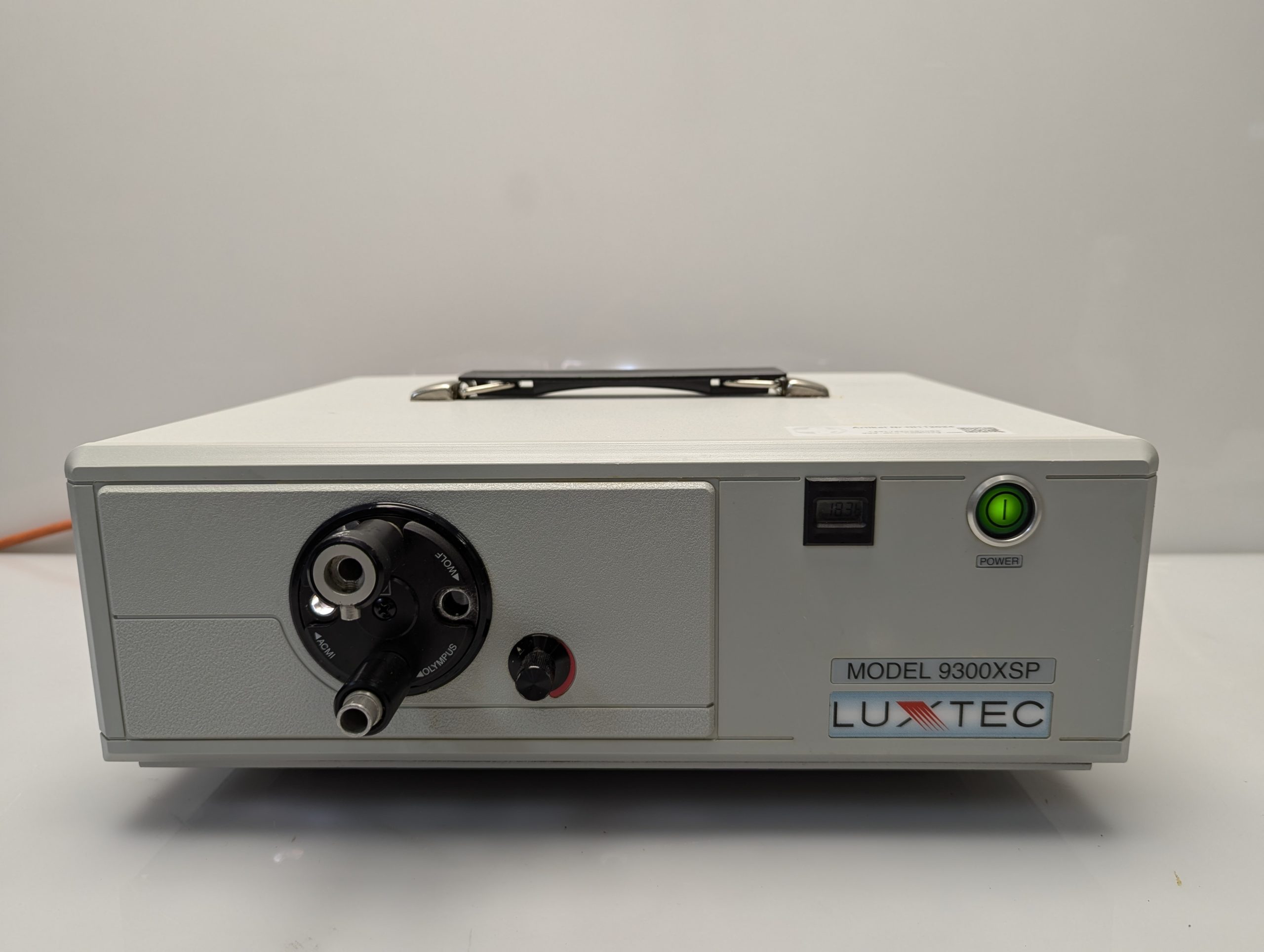 Luxtec 9300XSP Lichtquelle — image 1 of 12