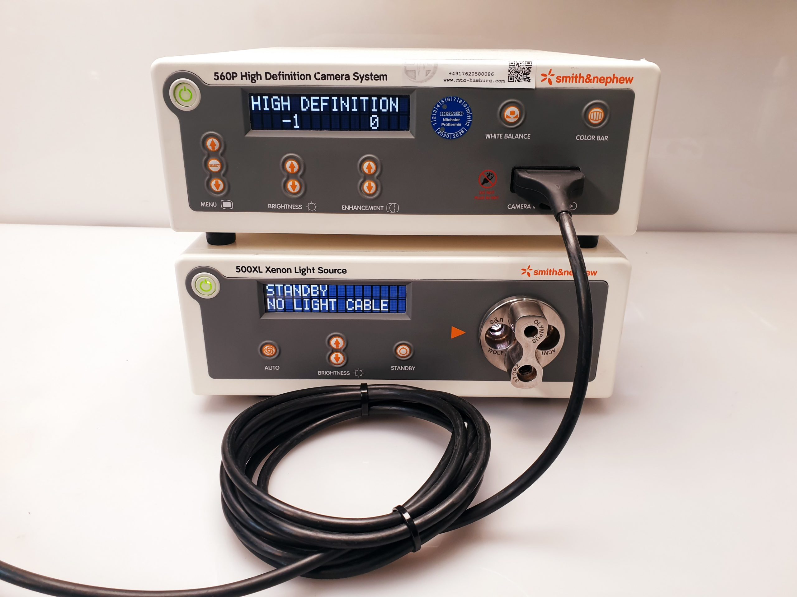 Smith & Nephew Dyonics 560P HD + Kamerakop + 500XL Light Source without Moniotor thumbnail 4