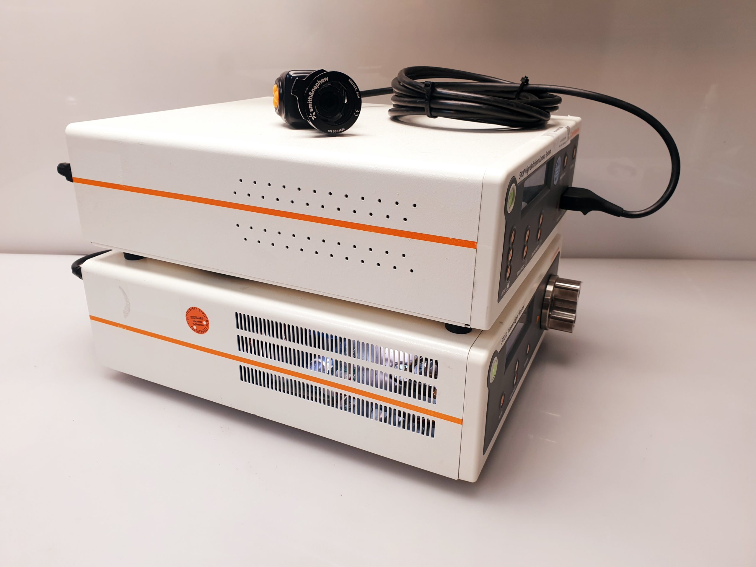 Smith & Nephew Dyonics 560P HD + Kamerakop + 500XL Light Source without Moniotor thumbnail 13