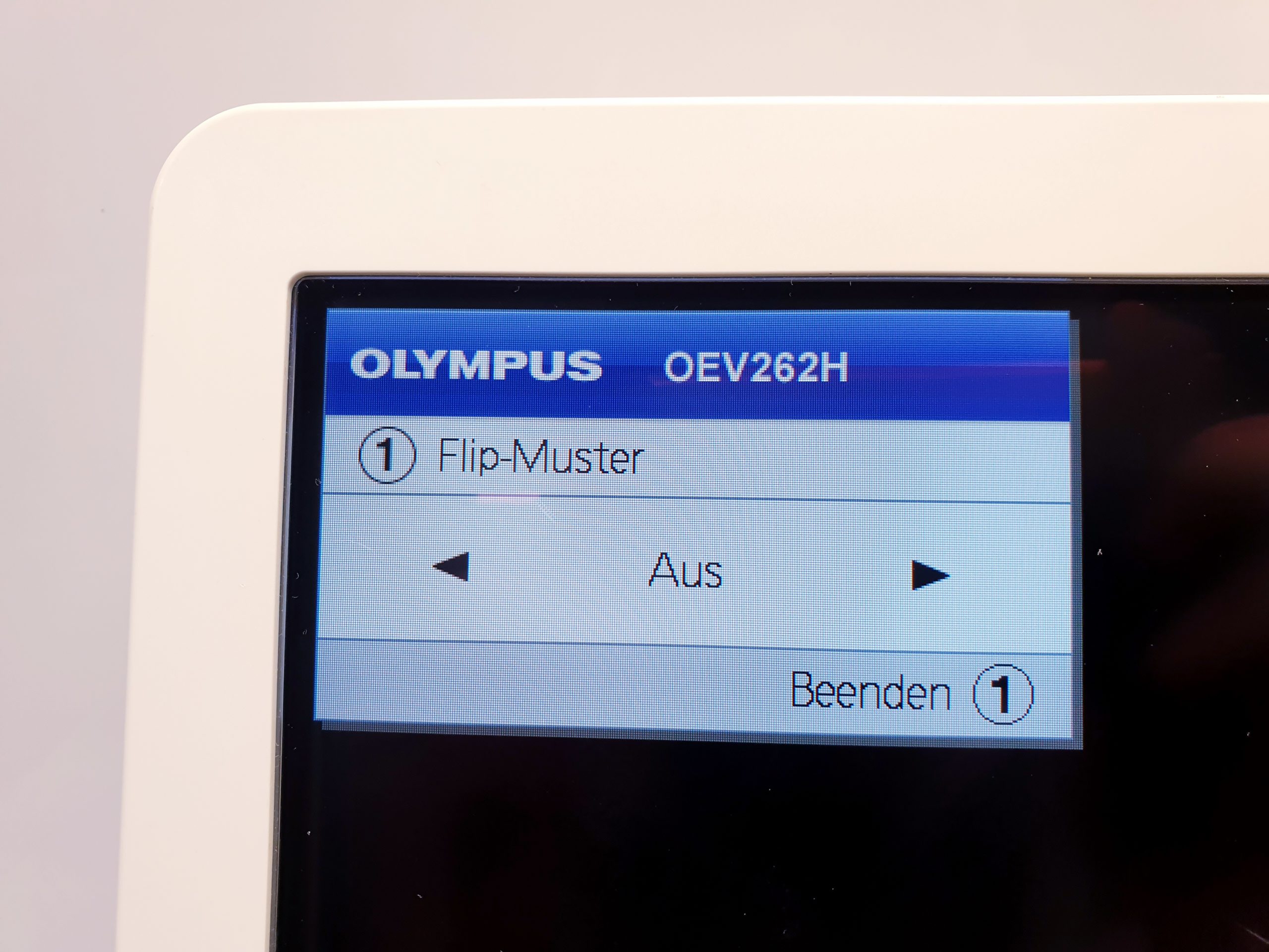 Olympus OEV262H 26 LCD Endoscopy Monitor thumbnail 7