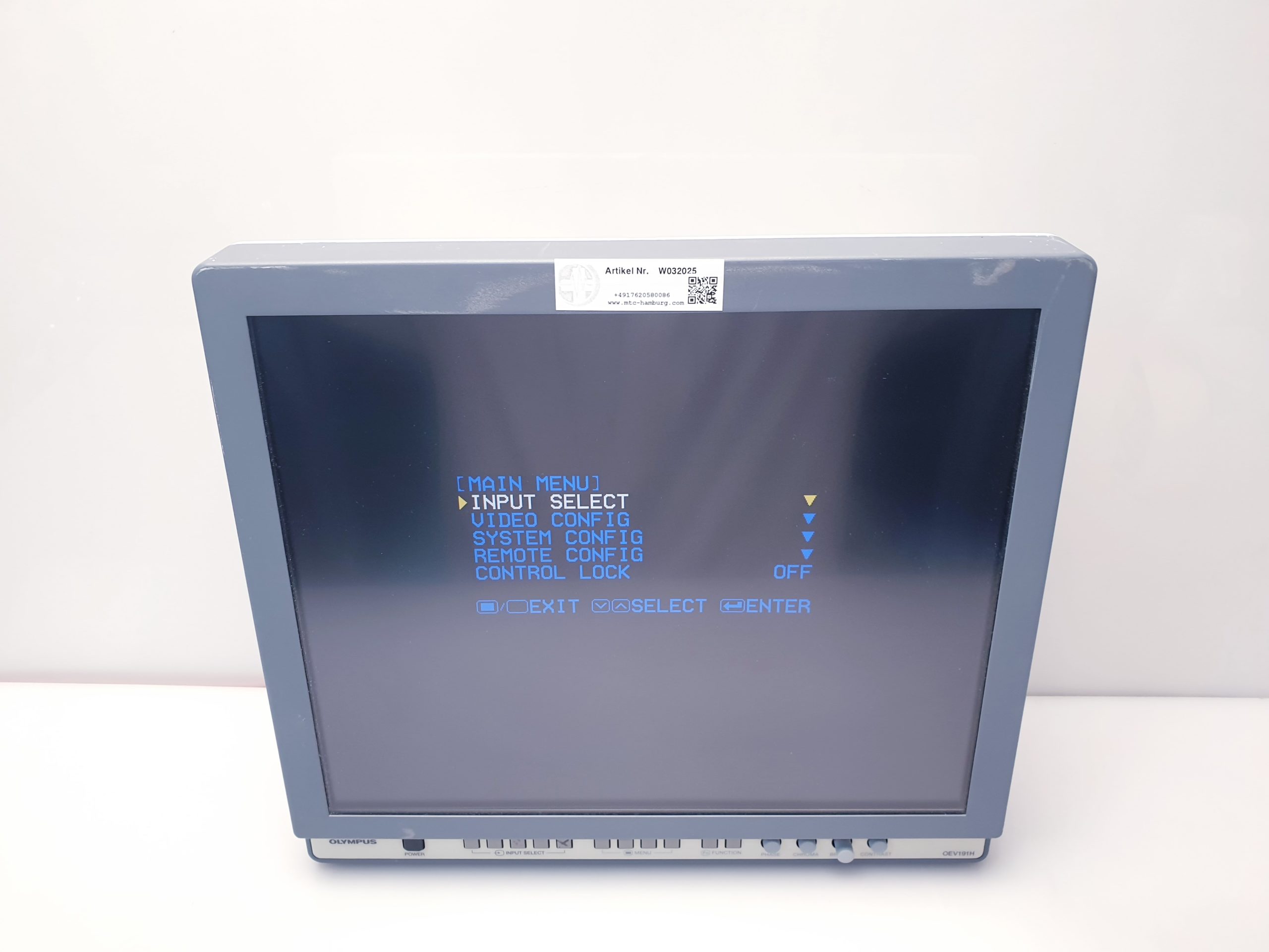 Olympus OEV191H HIGH DEFINITION LCD MONITOR ENDO Surgical — image 1 of 9
