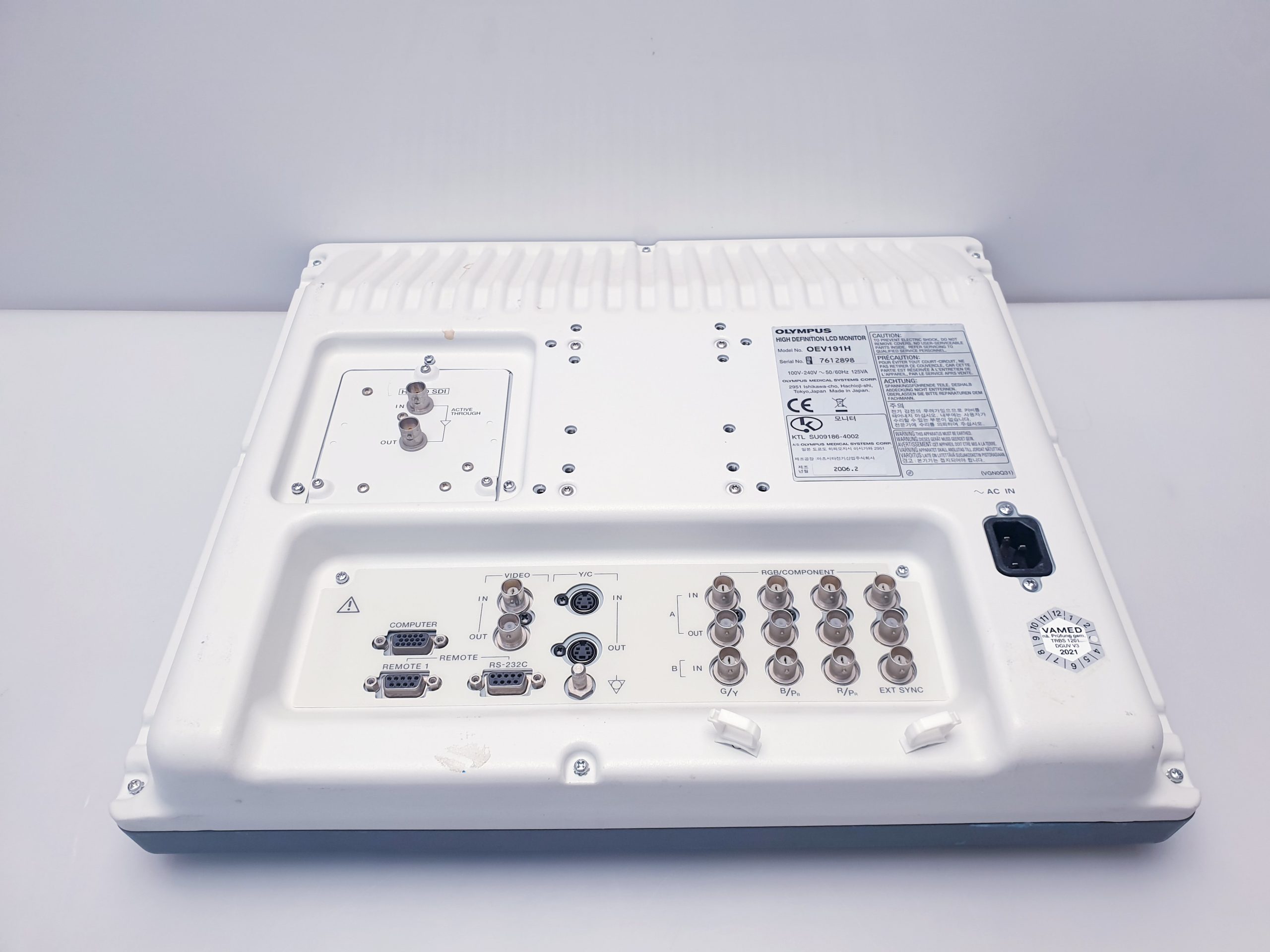 Olympus OEV191H HIGH DEFINITION LCD MONITOR ENDO Surgical thumbnail 6