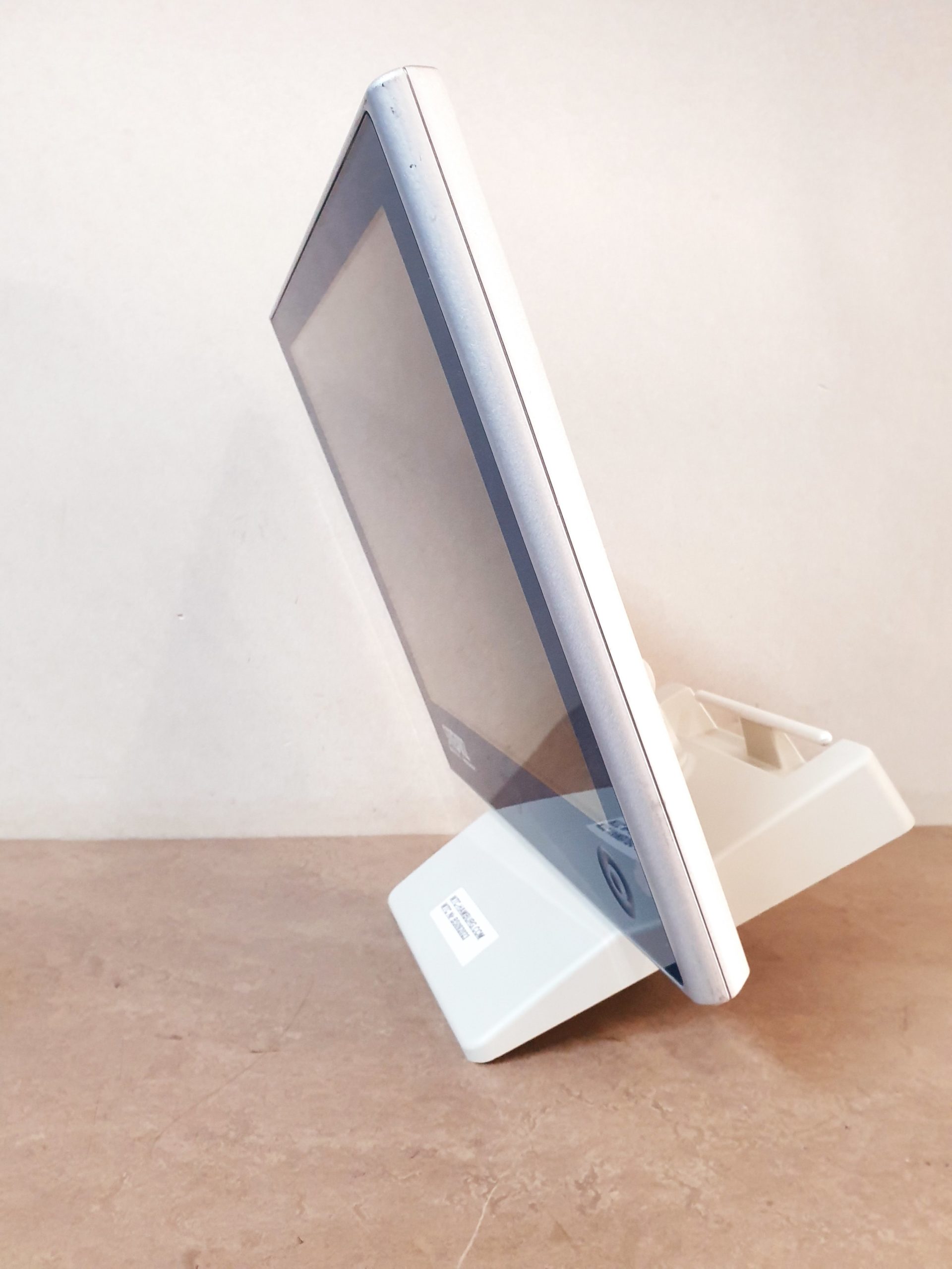 Karl Storz 9619NB-KS-19 Monitor für die Endoskopie 19” Réf 9619NB-KS-19 thumbnail 5